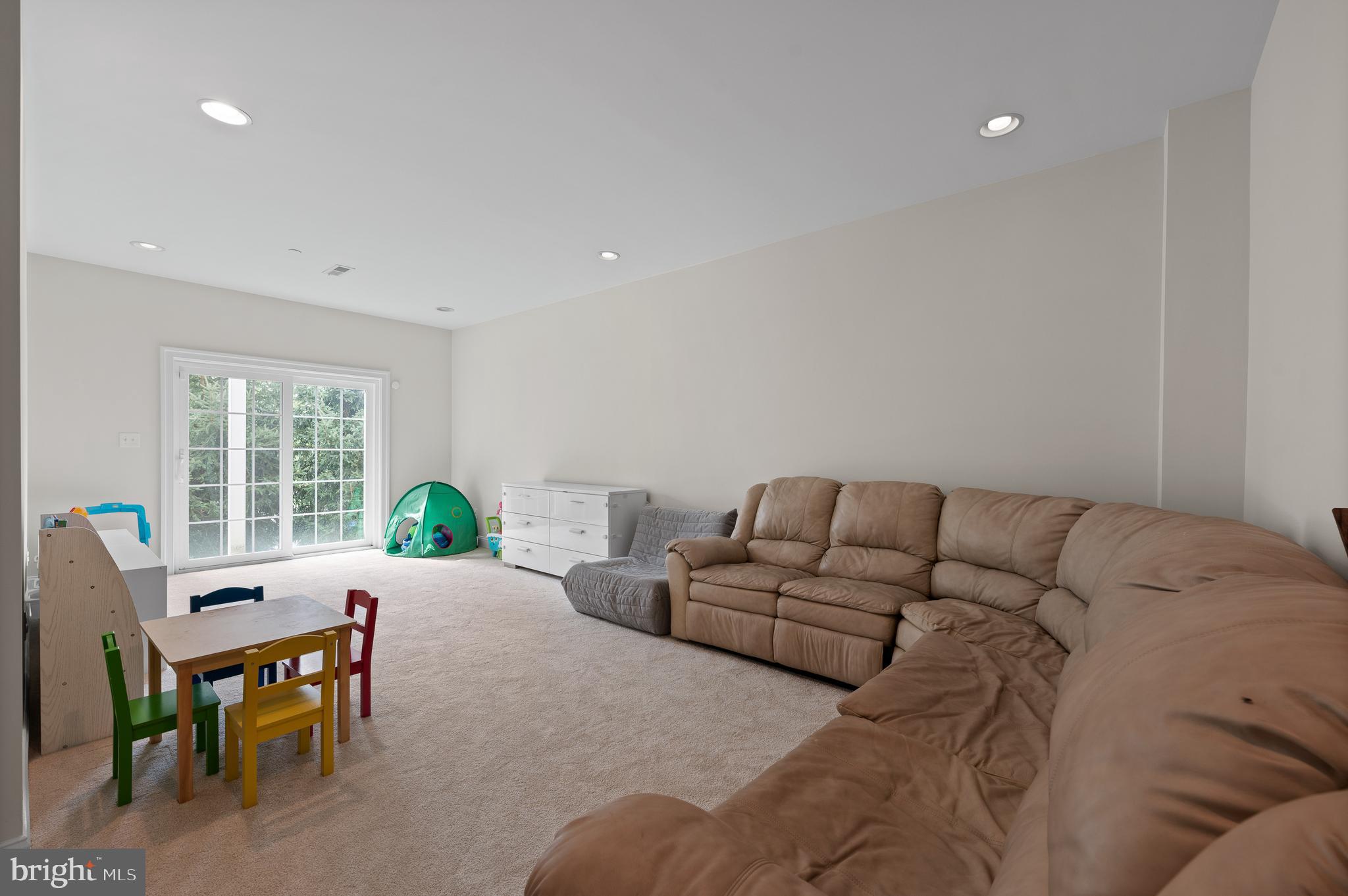 PARKVIEW - Residential