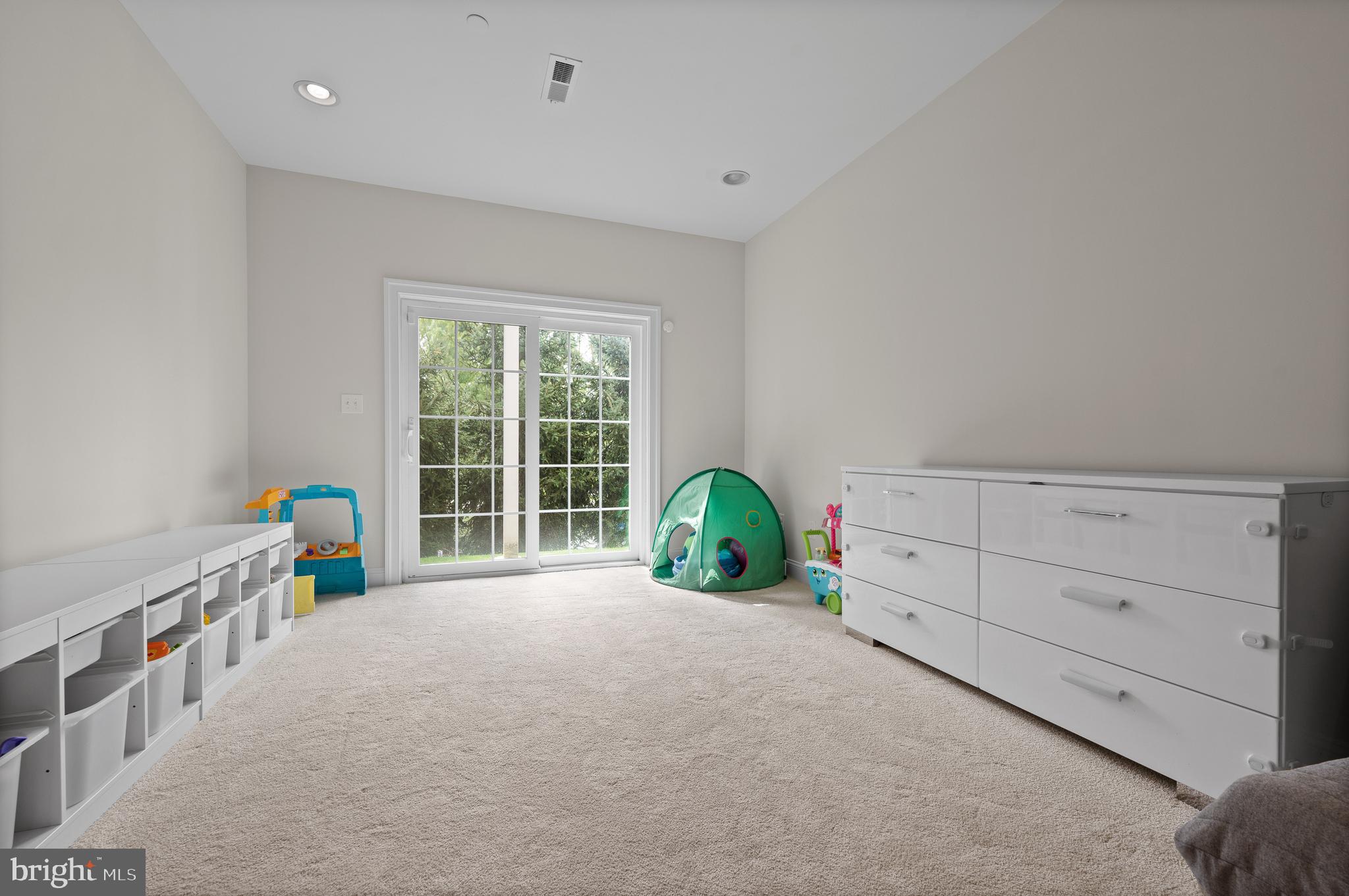 PARKVIEW - Residential