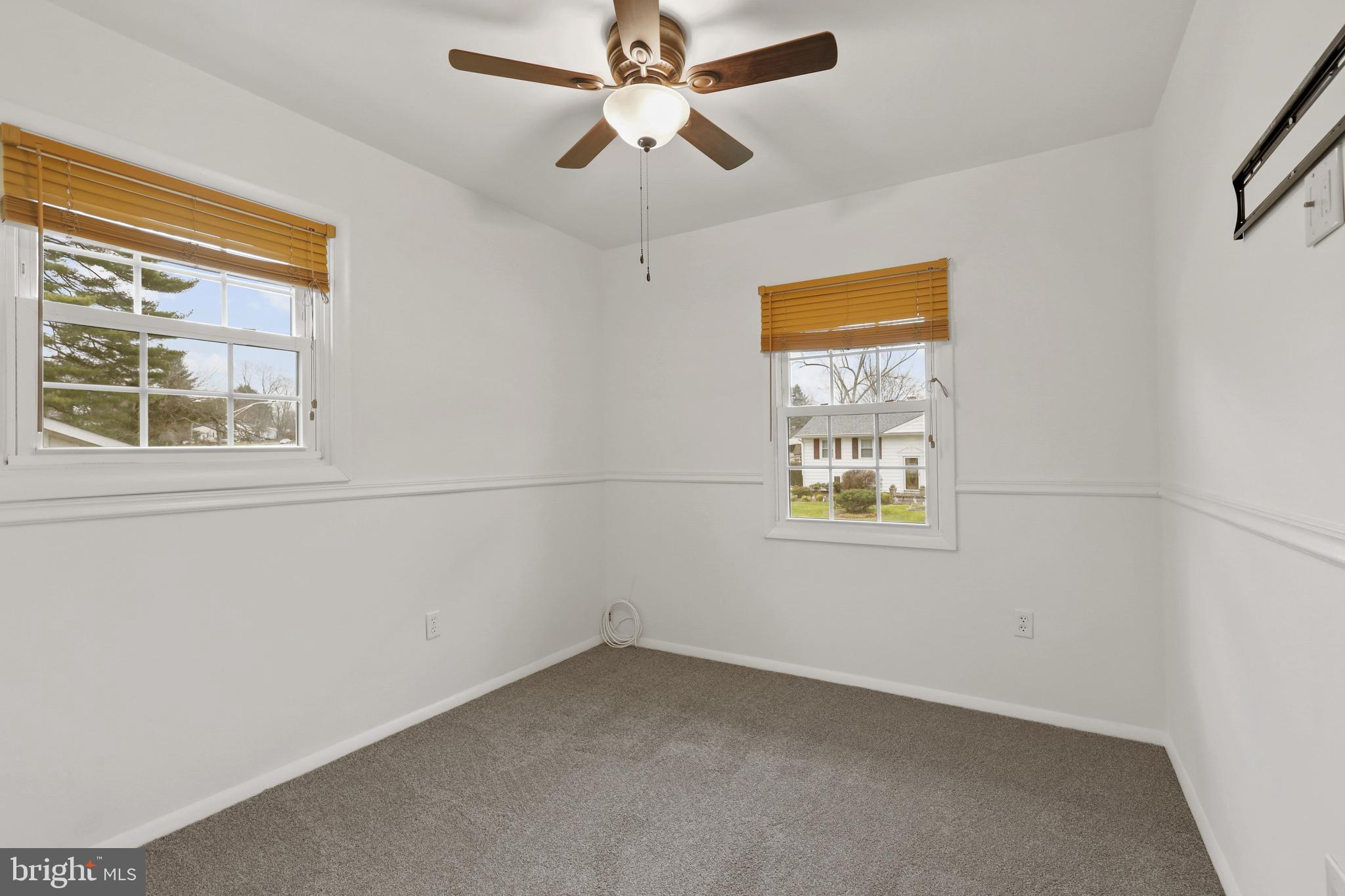 COUNTRY CLUB ESTATES - Residential