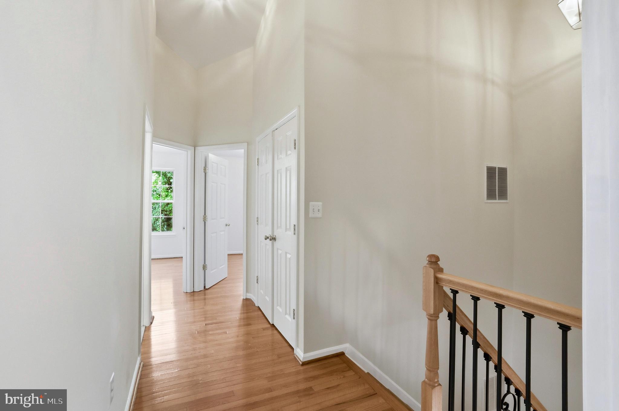 SIGNATURE AT BROADLANDS - Residential