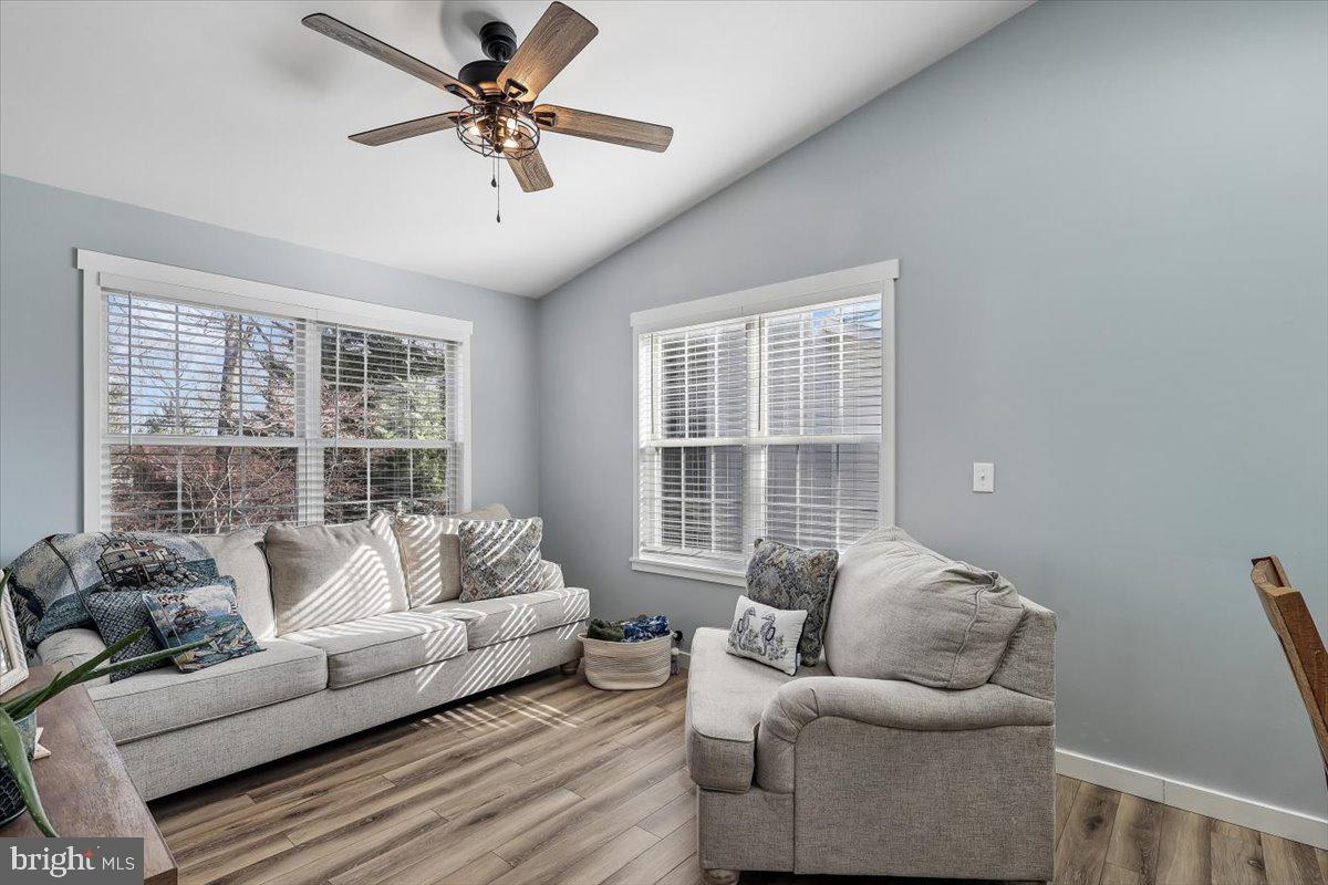 HERALD HARBOR - Residential