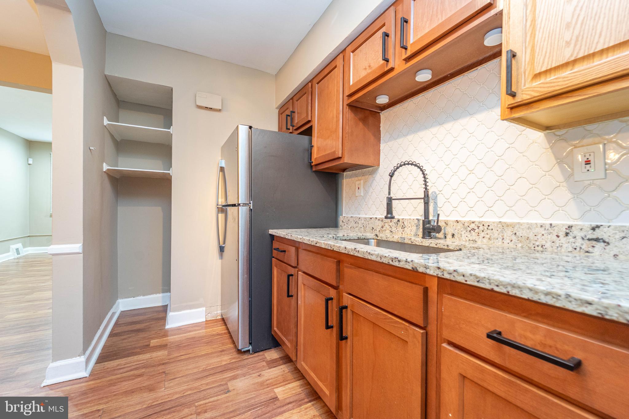 PARKLANE - Residential Lease