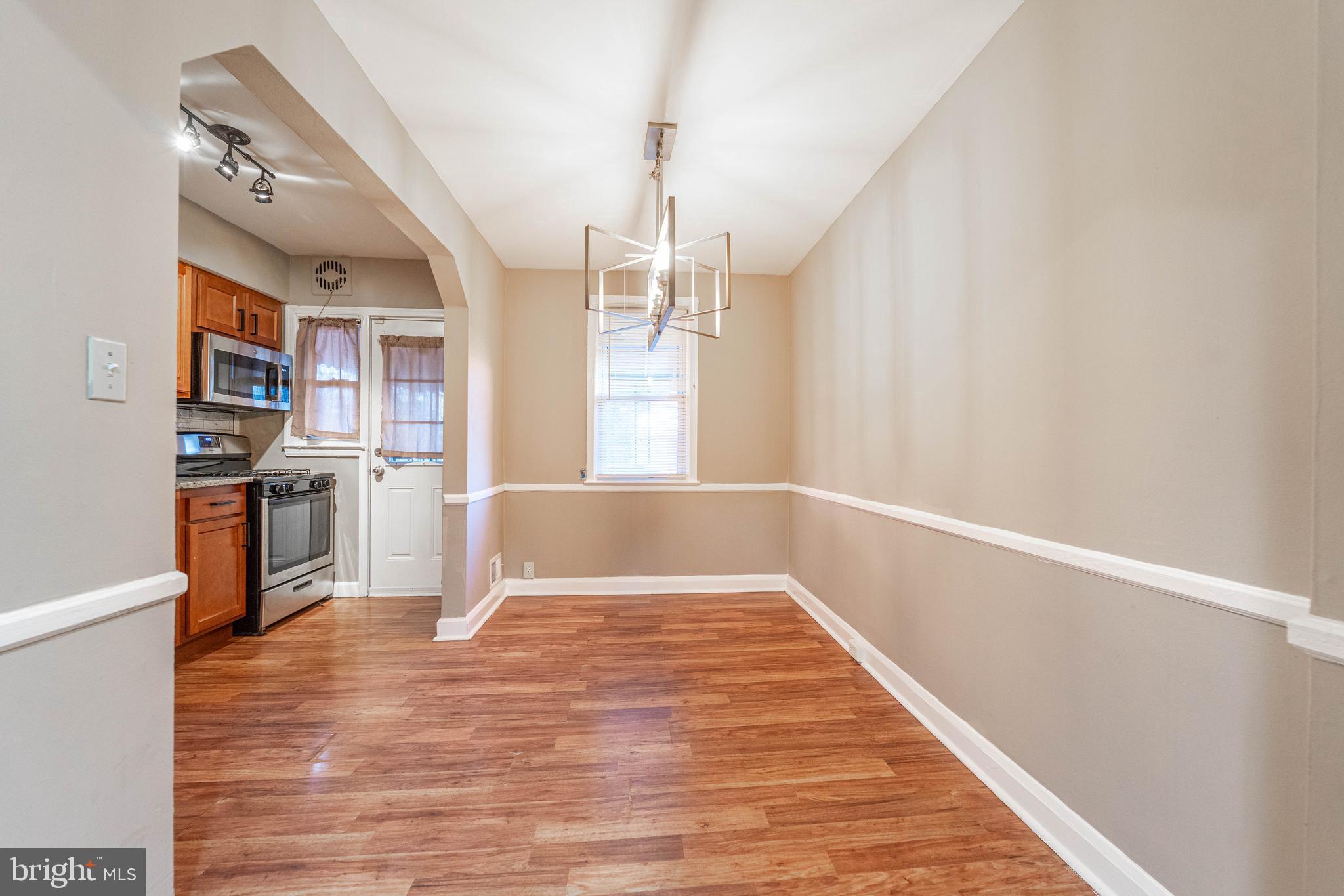 PARKLANE - Residential Lease