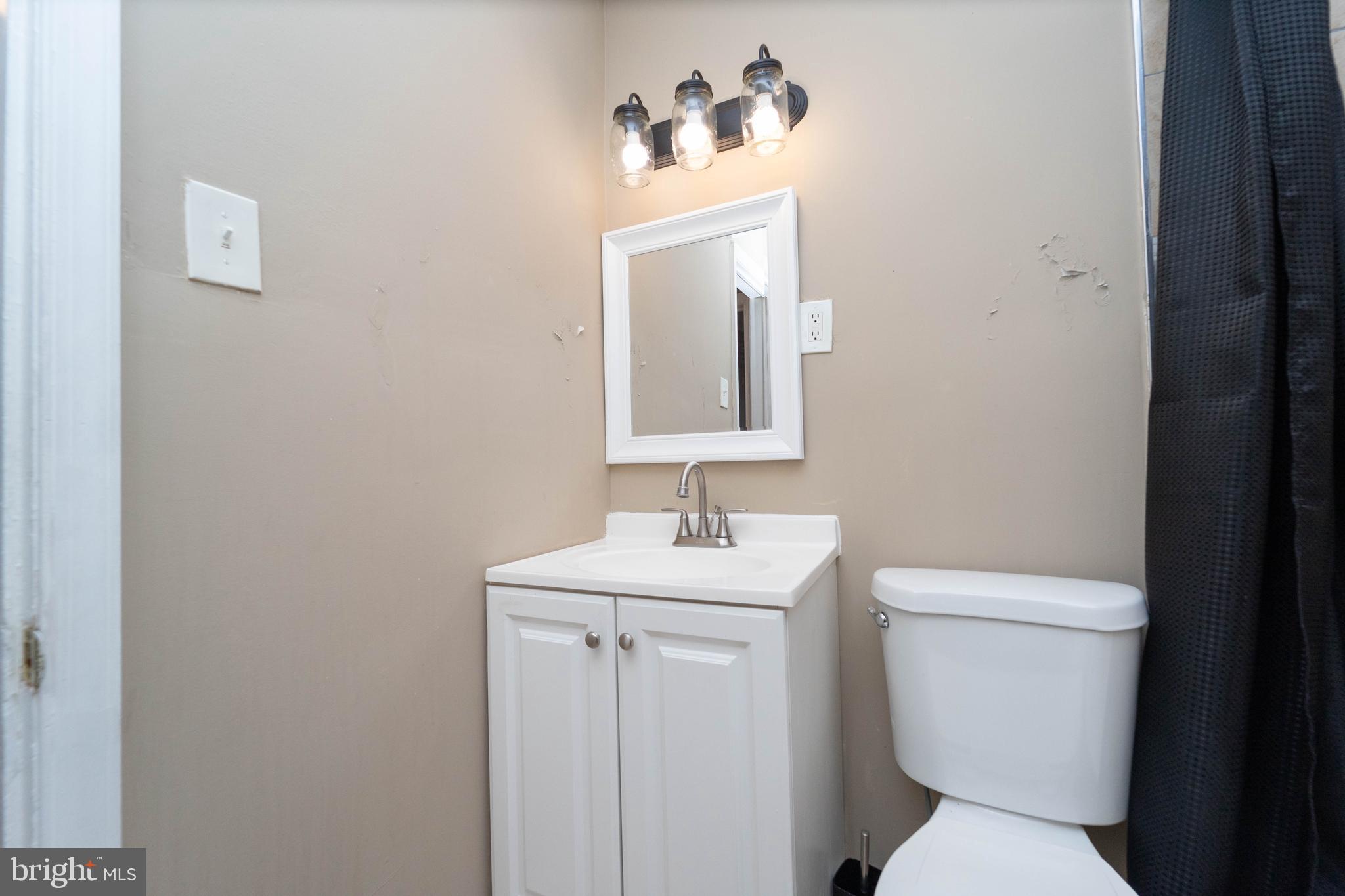 PARKLANE - Residential Lease