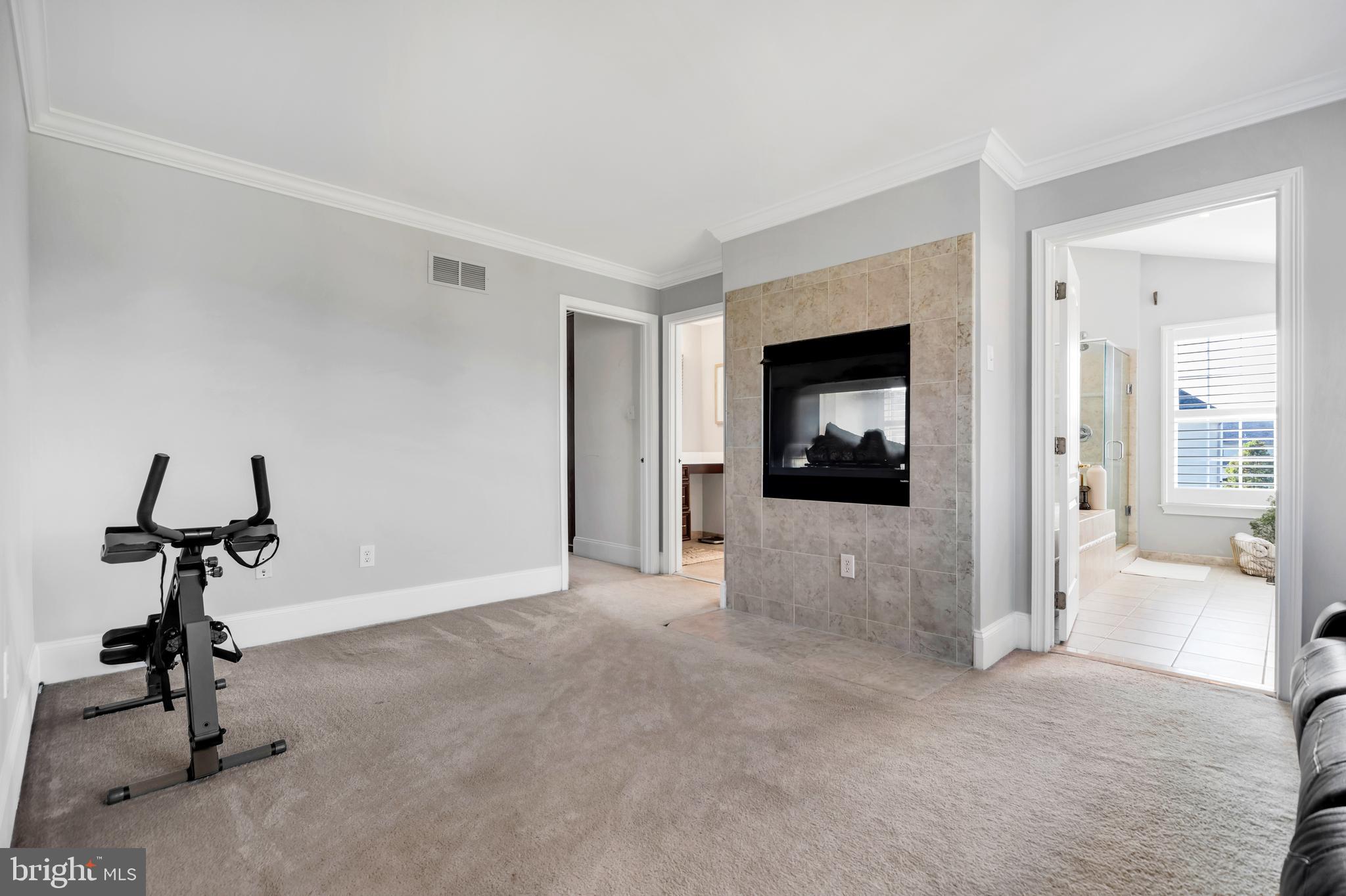 TATTERSALL - Residential