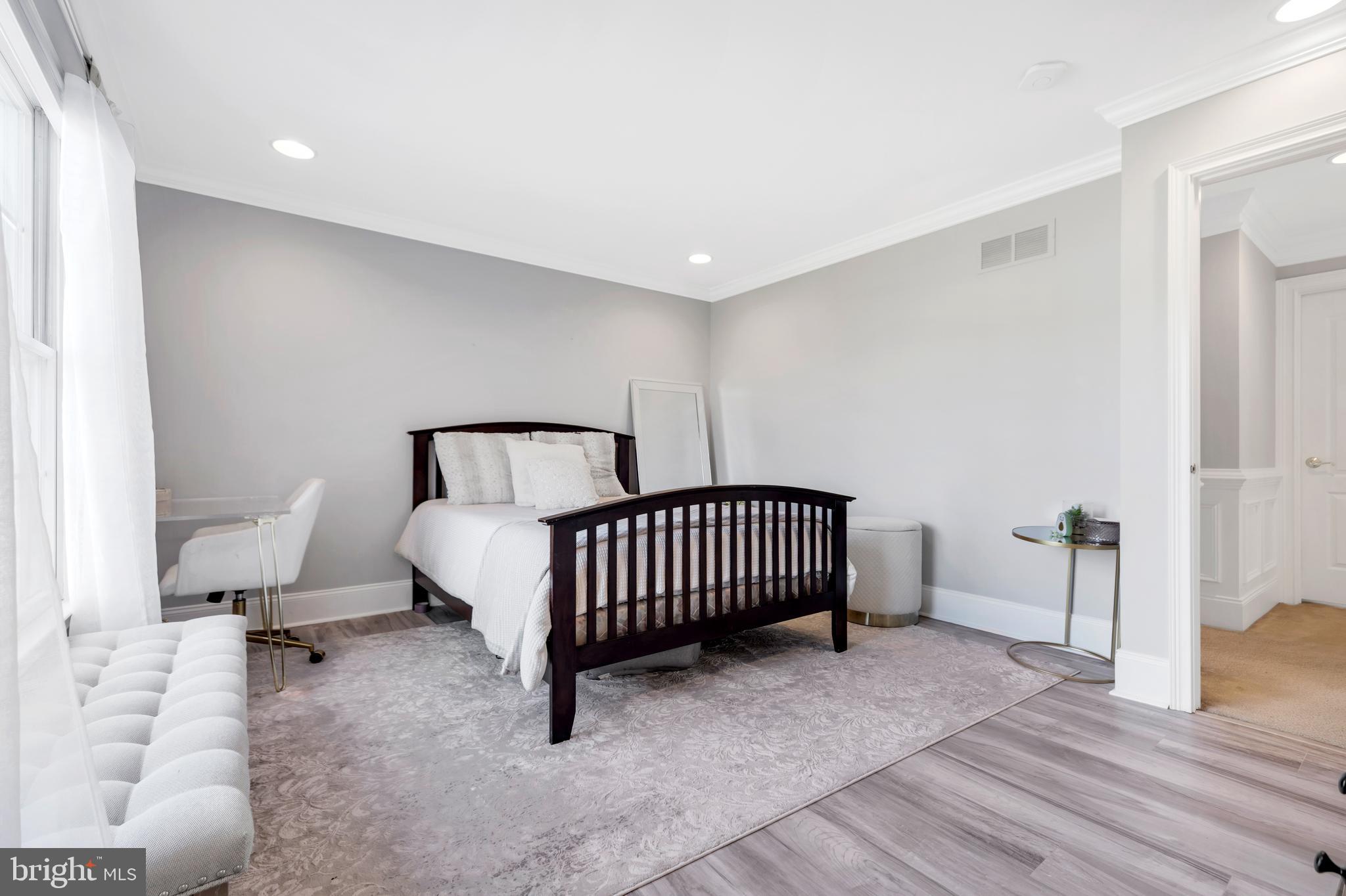 TATTERSALL - Residential