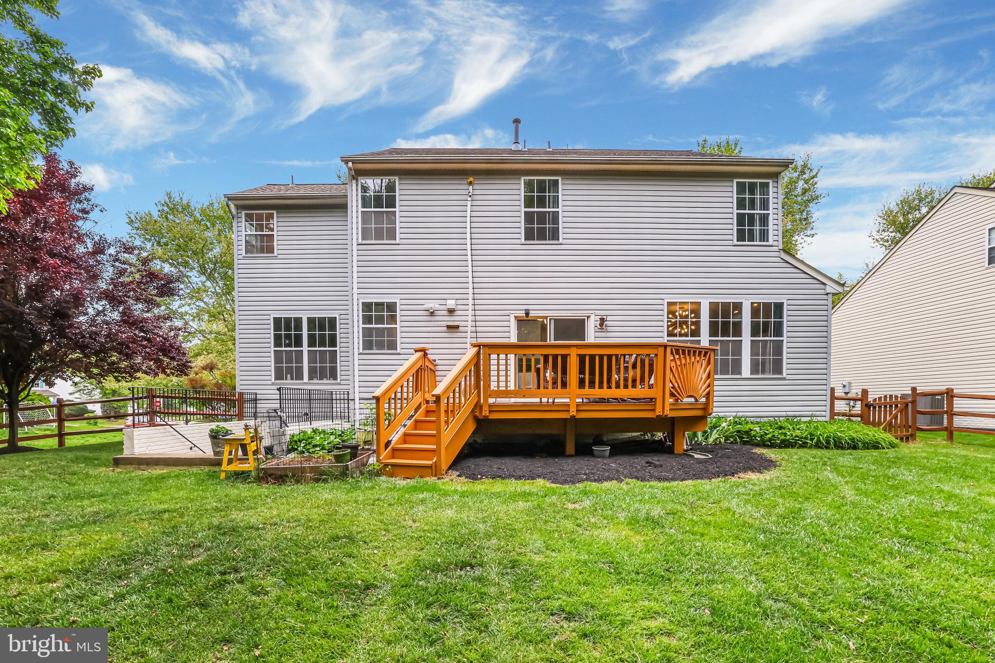 ASHBURN VILLAGE - Residential