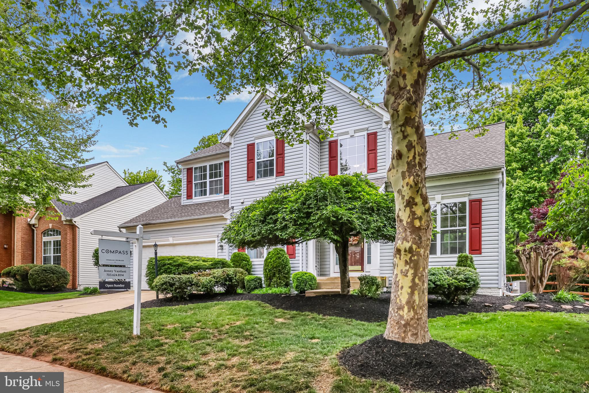 ASHBURN VILLAGE - Residential