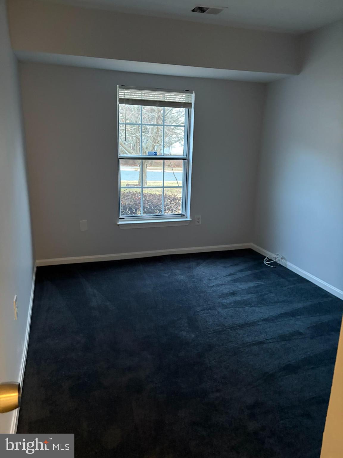 CONSTANT FRIENDSHIP - Residential Lease