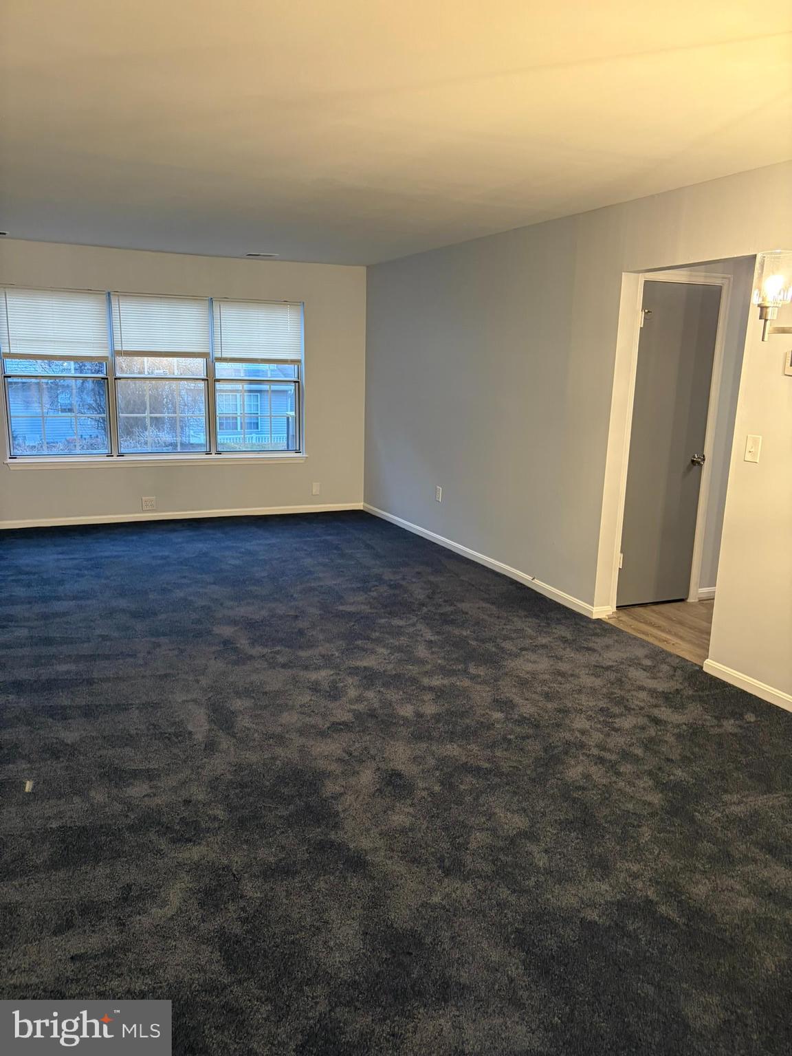 CONSTANT FRIENDSHIP - Residential Lease