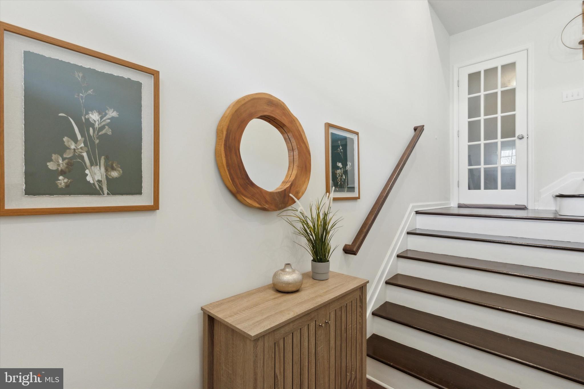 TALL OAKS - Residential