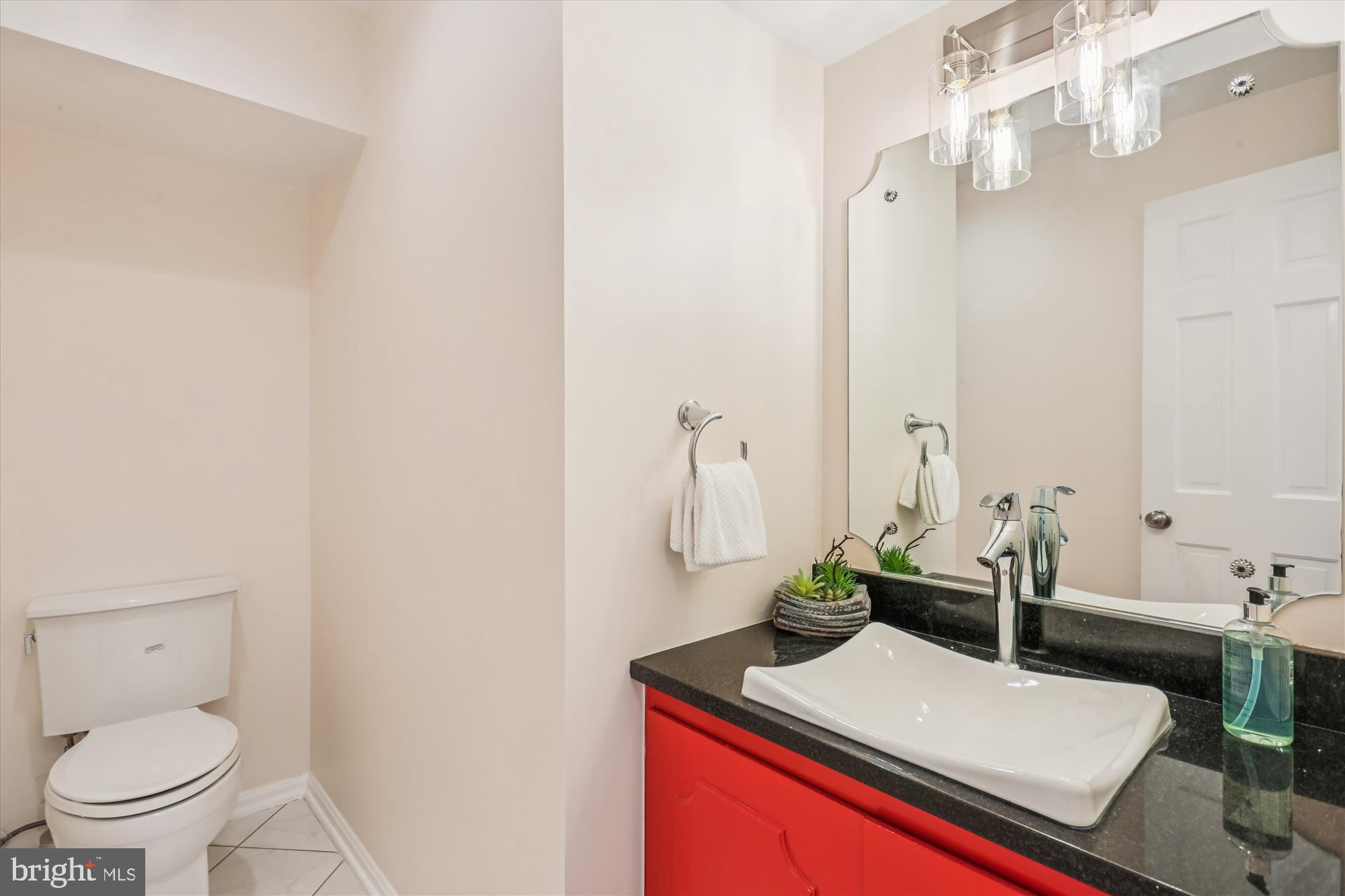 MONTROSE WOODS - Residential