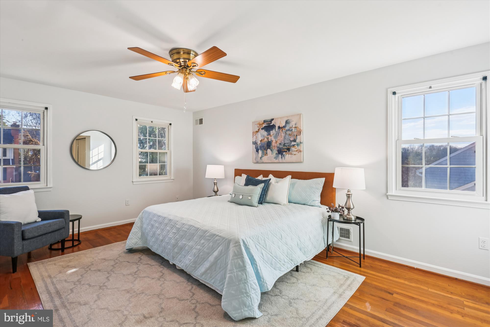 MONTROSE WOODS - Residential