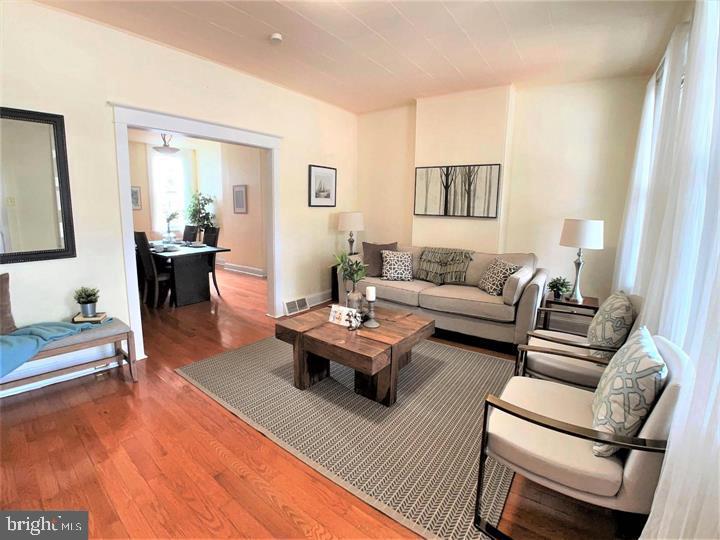 CONSHOHOCKEN - Residential