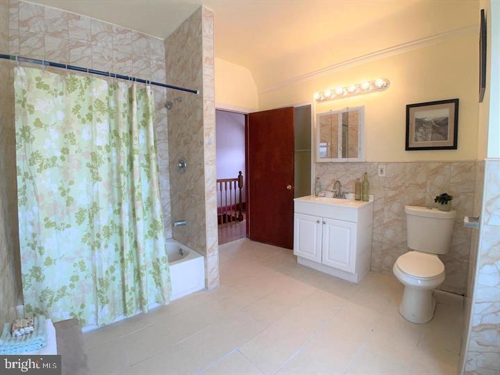 CONSHOHOCKEN - Residential