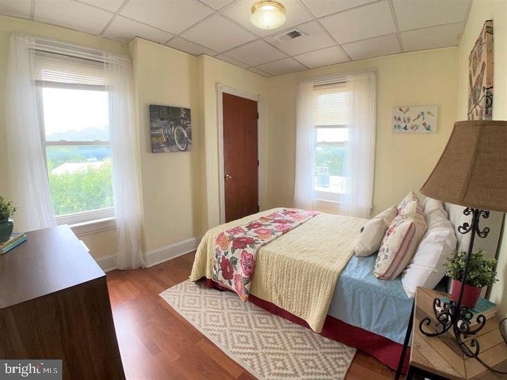 CONSHOHOCKEN - Residential