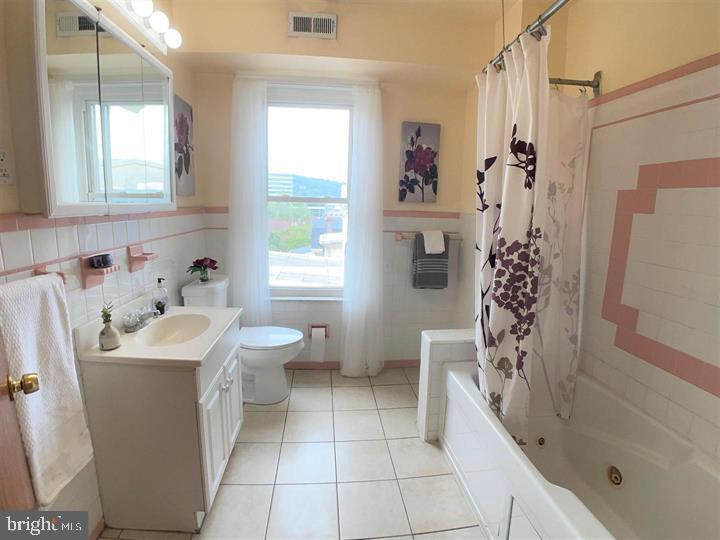 CONSHOHOCKEN - Residential