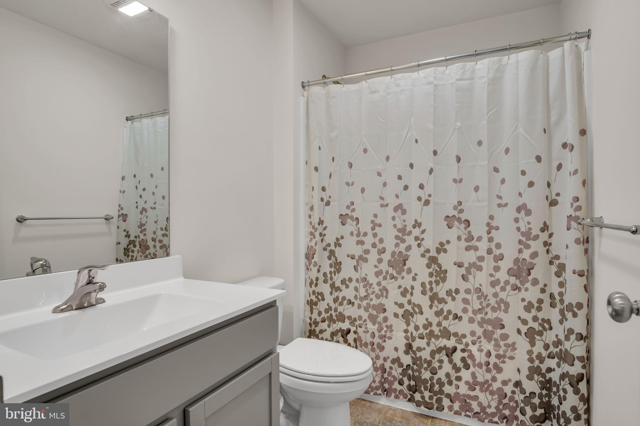 STONE MILL ESTATES - Residential