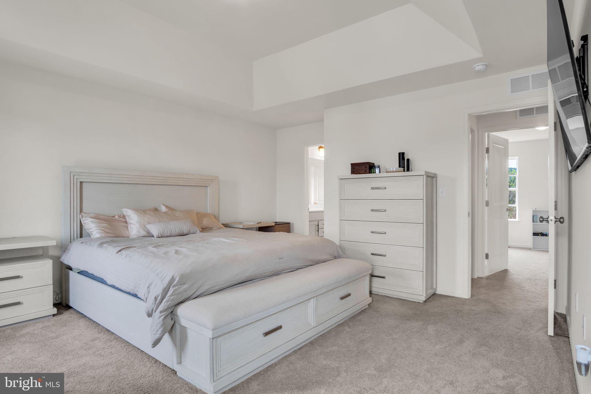 STONE MILL ESTATES - Residential