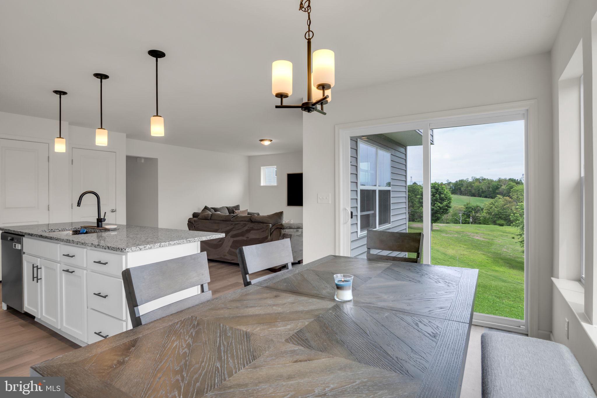 STONE MILL ESTATES - Residential