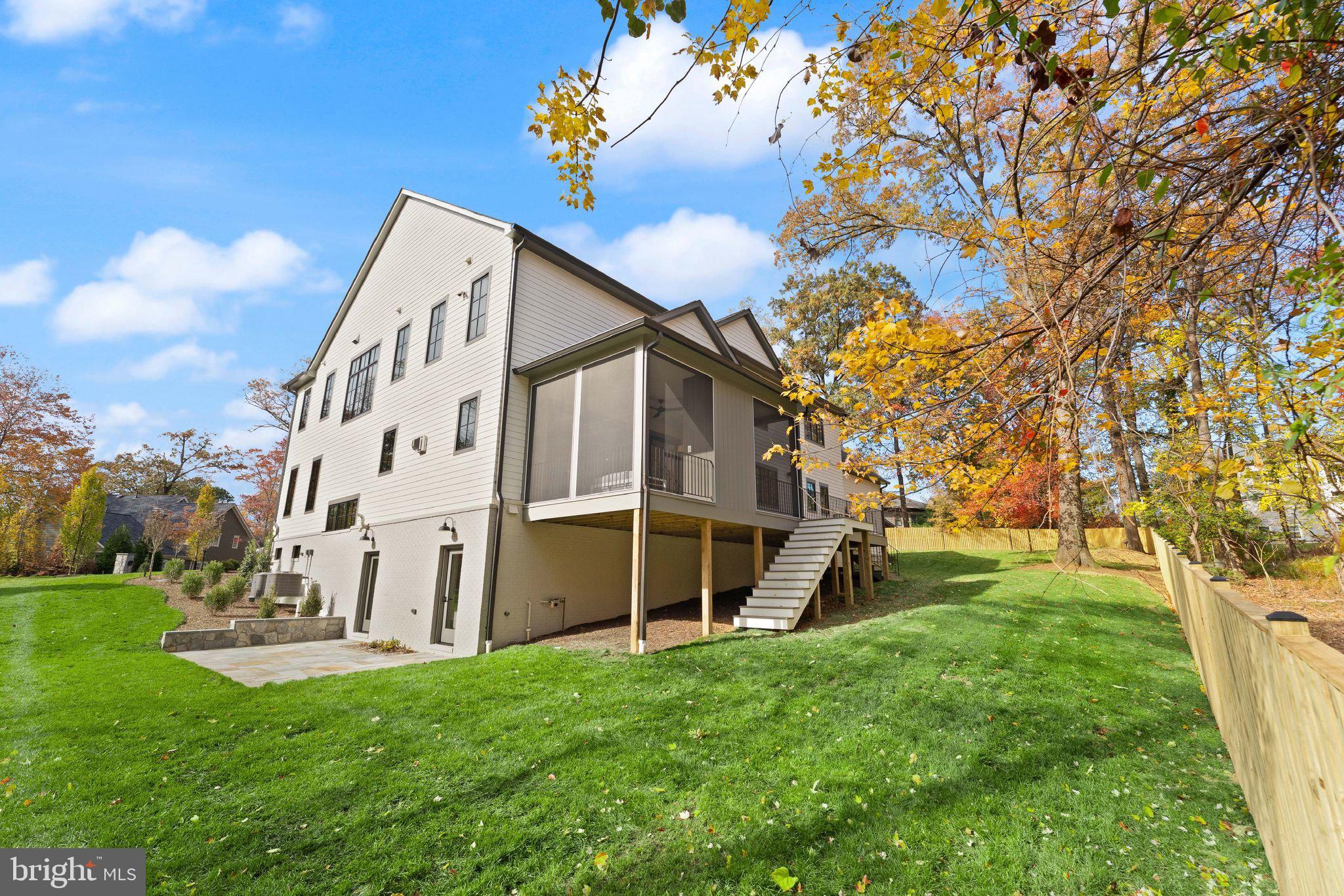 FRANKLIN PARK - Residential