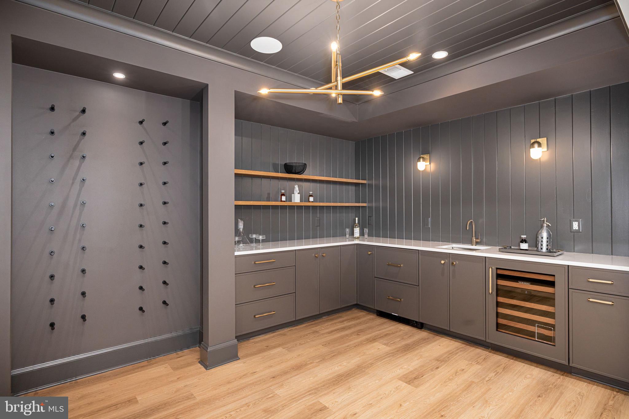 FRANKLIN PARK - Residential