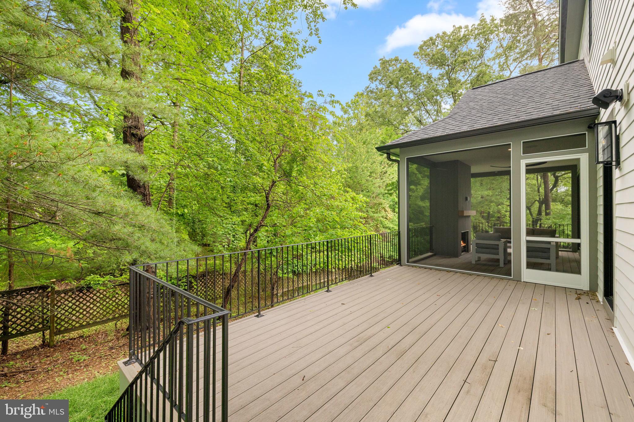 FRANKLIN PARK - Residential