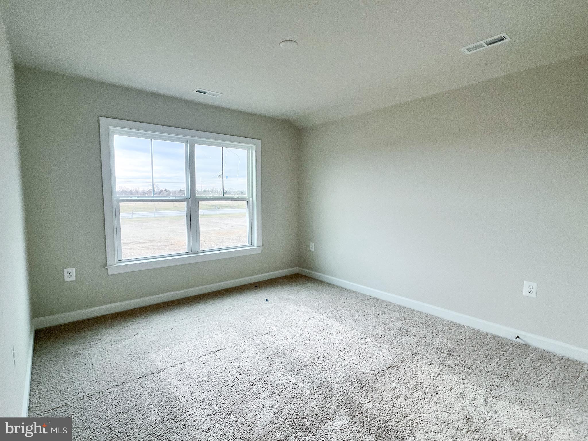 HIATT POINTE AT SNOWDEN BRIDGE - Residential