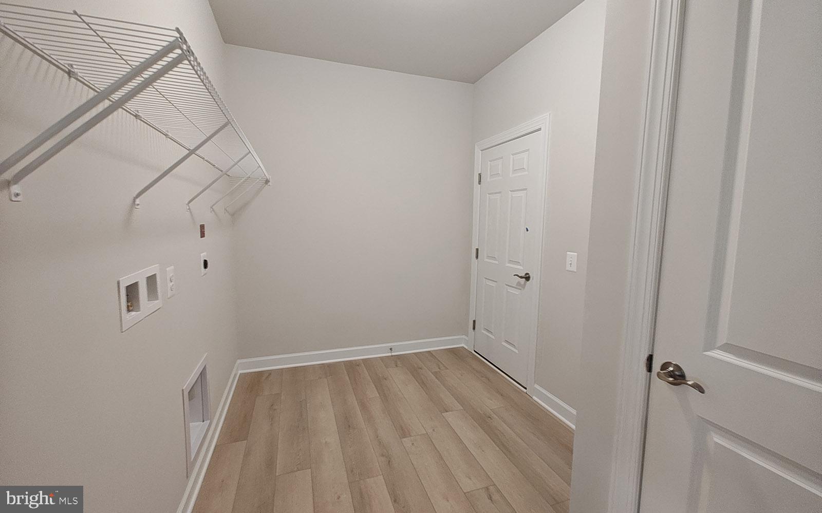 HIATT POINTE AT SNOWDEN BRIDGE - Residential