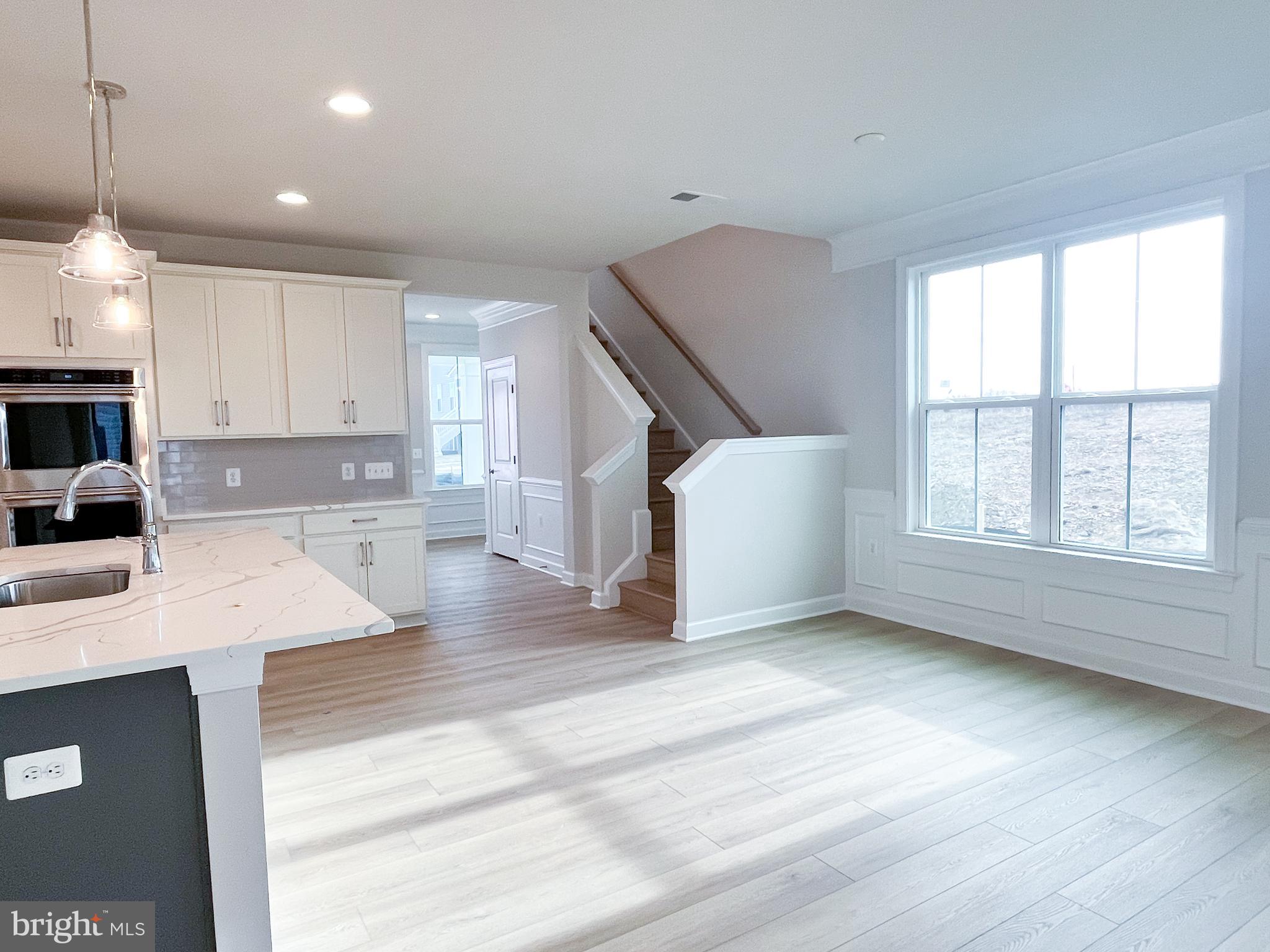 HIATT POINTE AT SNOWDEN BRIDGE - Residential