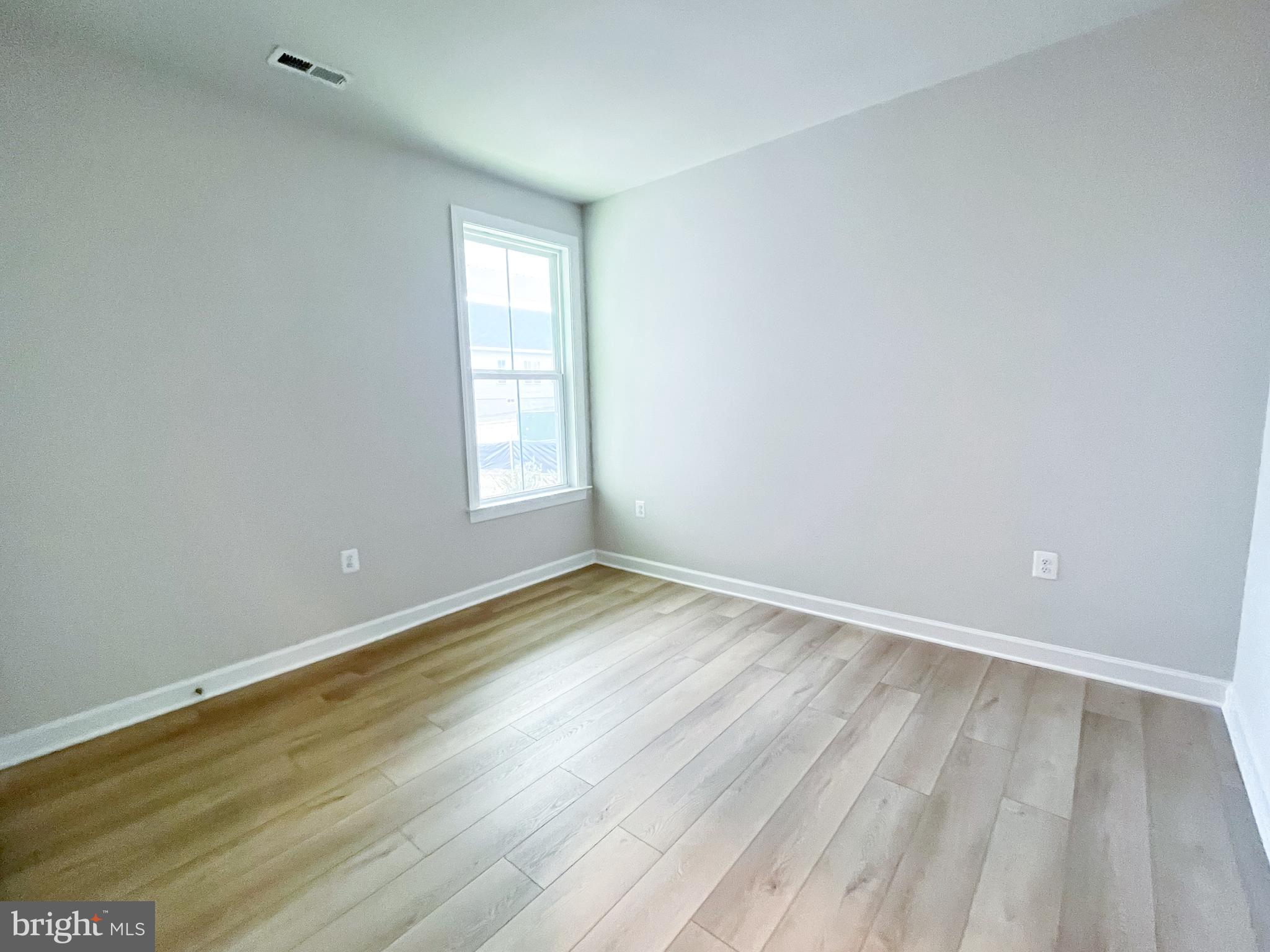 HIATT POINTE AT SNOWDEN BRIDGE - Residential