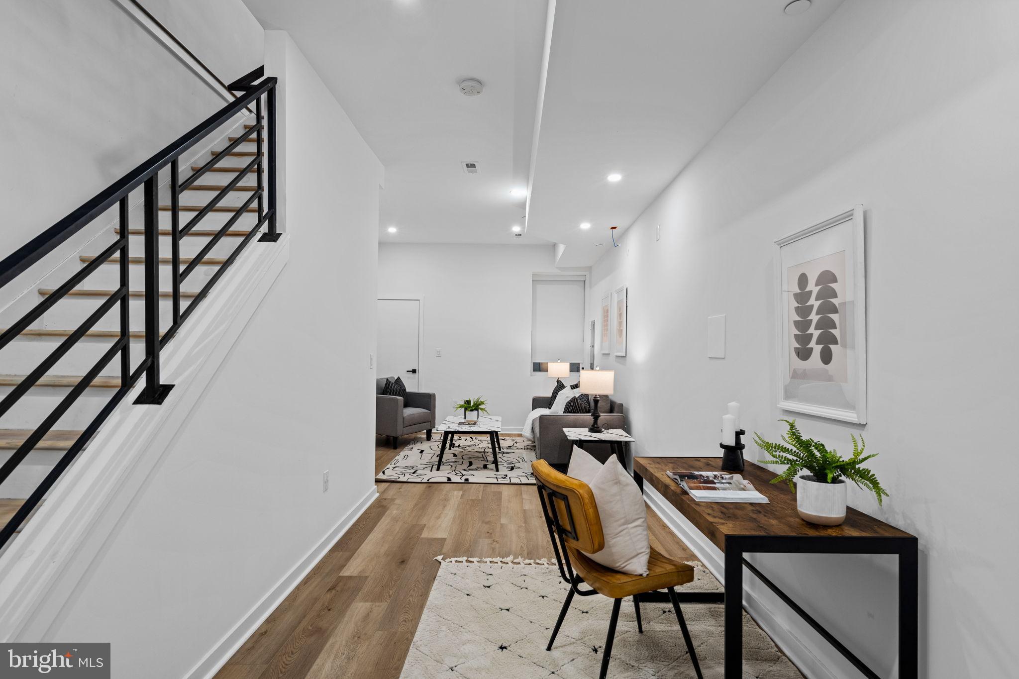 SOUTH KENSINGTON - Residential