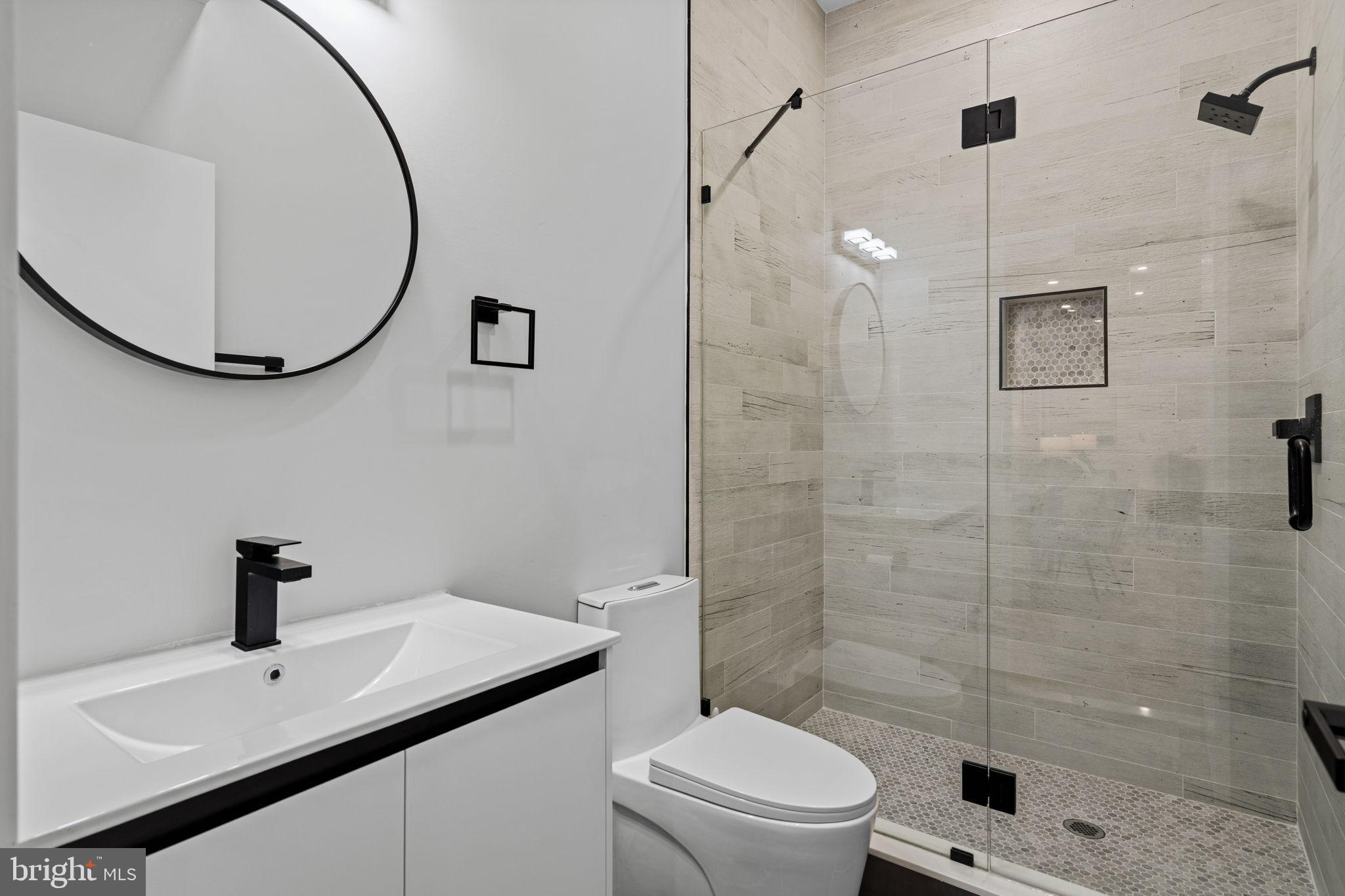 SOUTH KENSINGTON - Residential