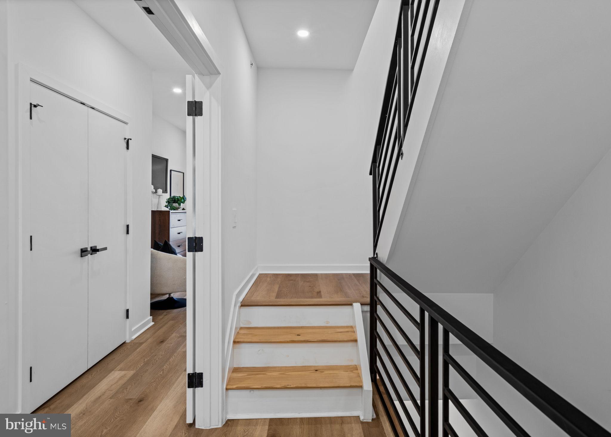 SOUTH KENSINGTON - Residential