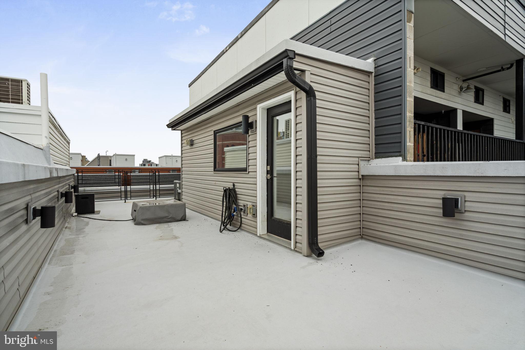 SOUTH KENSINGTON - Residential