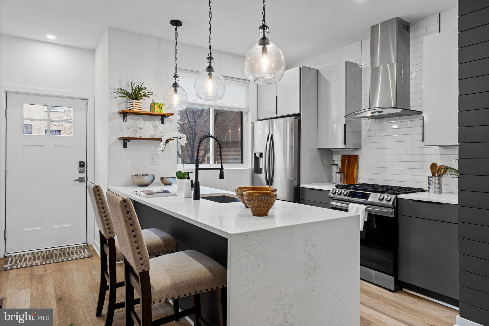 SOUTH KENSINGTON - Residential