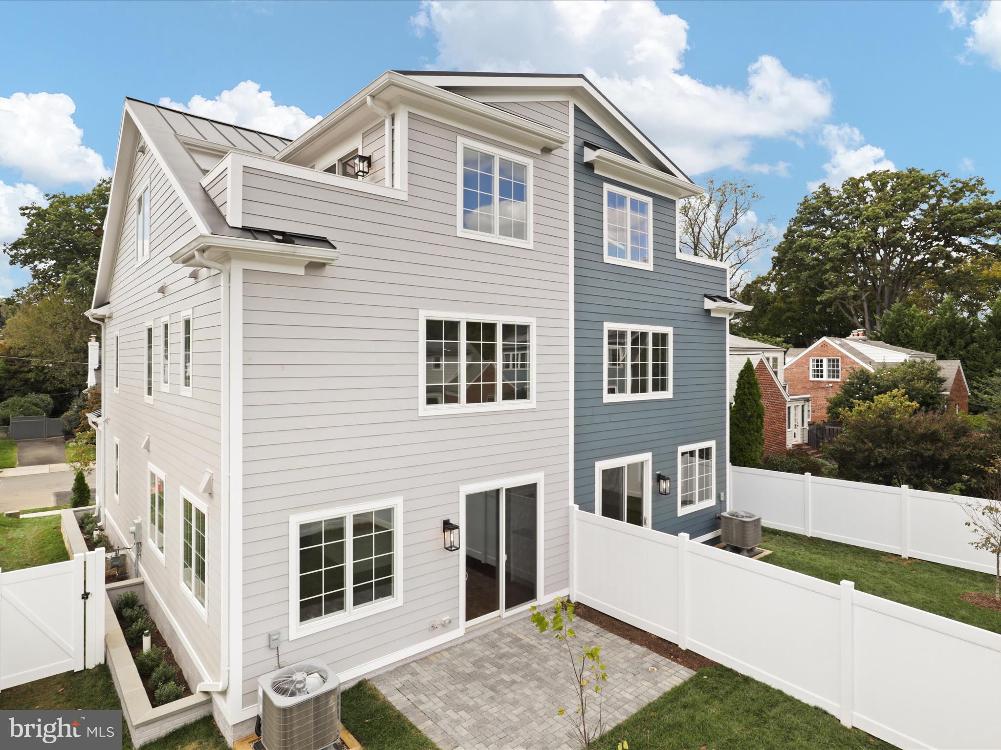 NORTH HIGHLAND - Residential