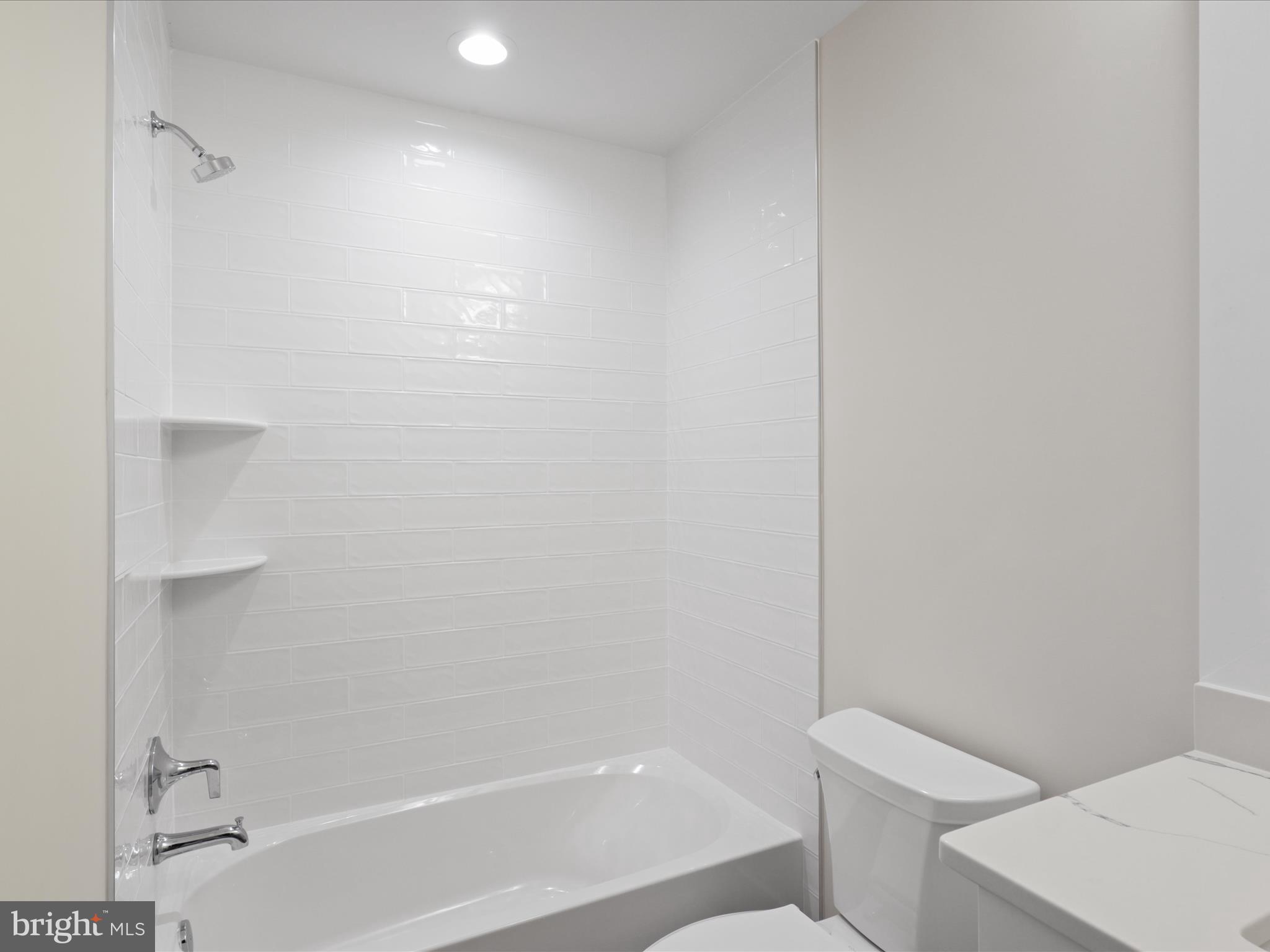 NORTH HIGHLAND - Residential