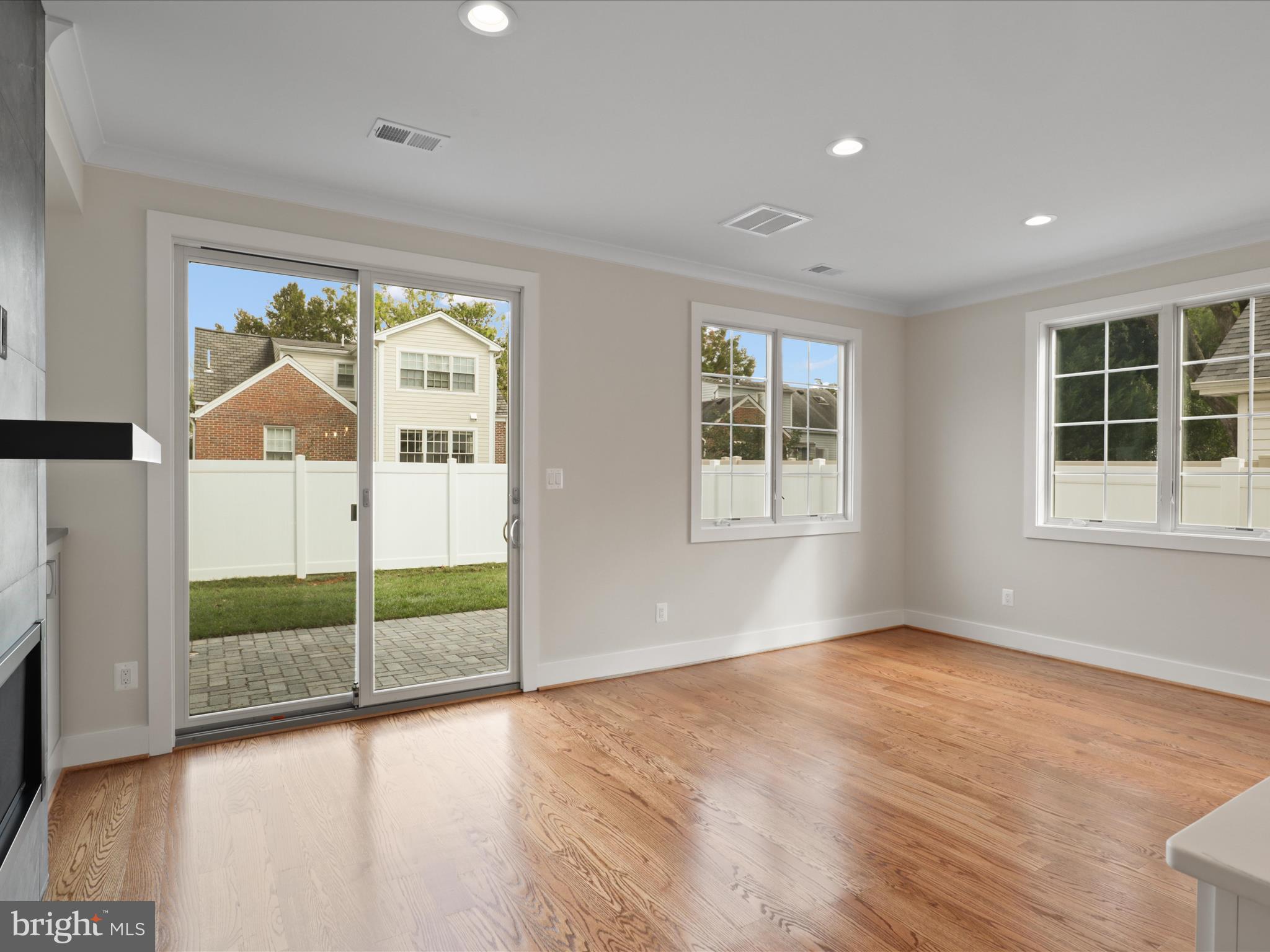 NORTH HIGHLAND - Residential