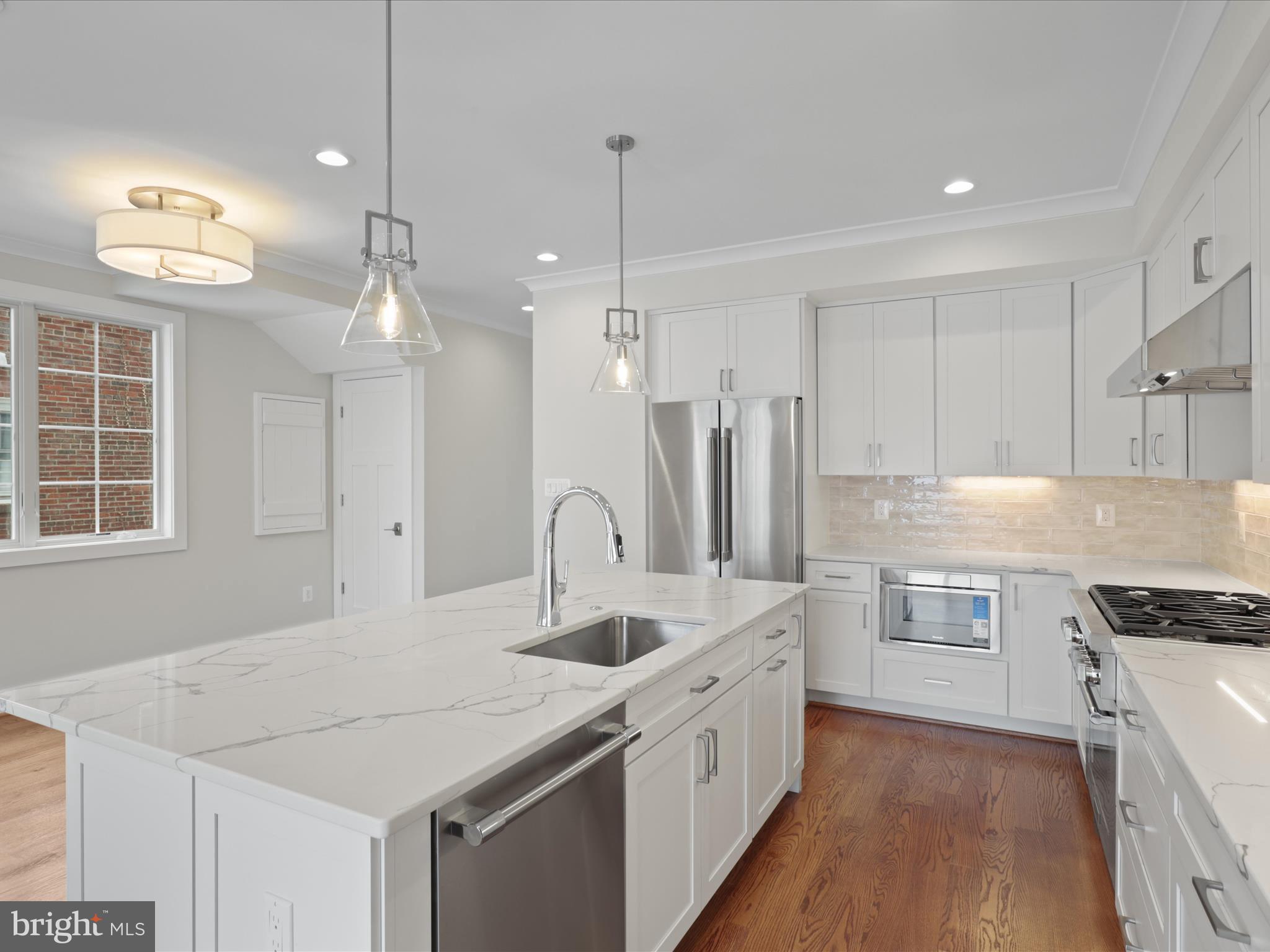 NORTH HIGHLAND - Residential