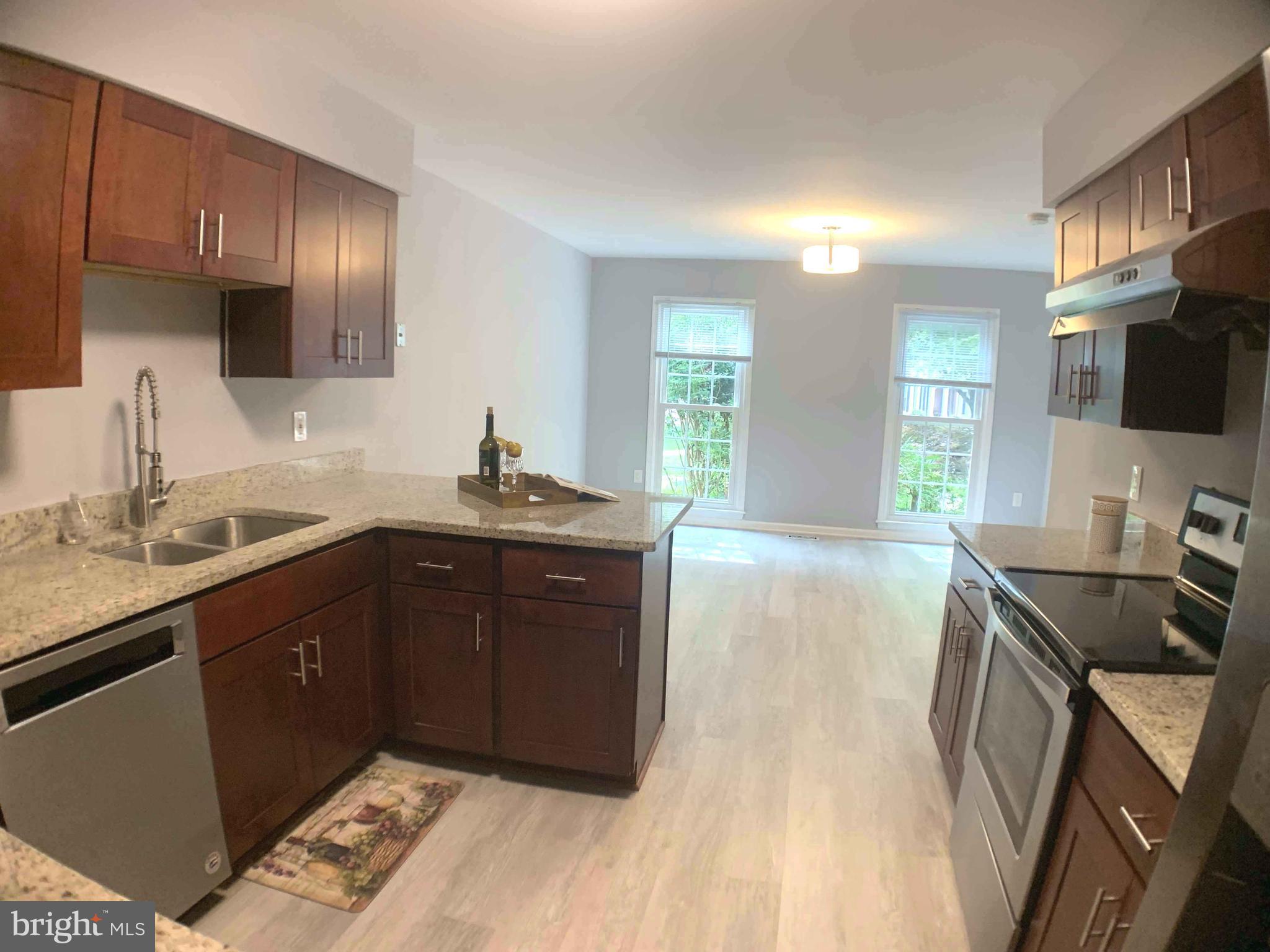 CHADSBERRY - Residential