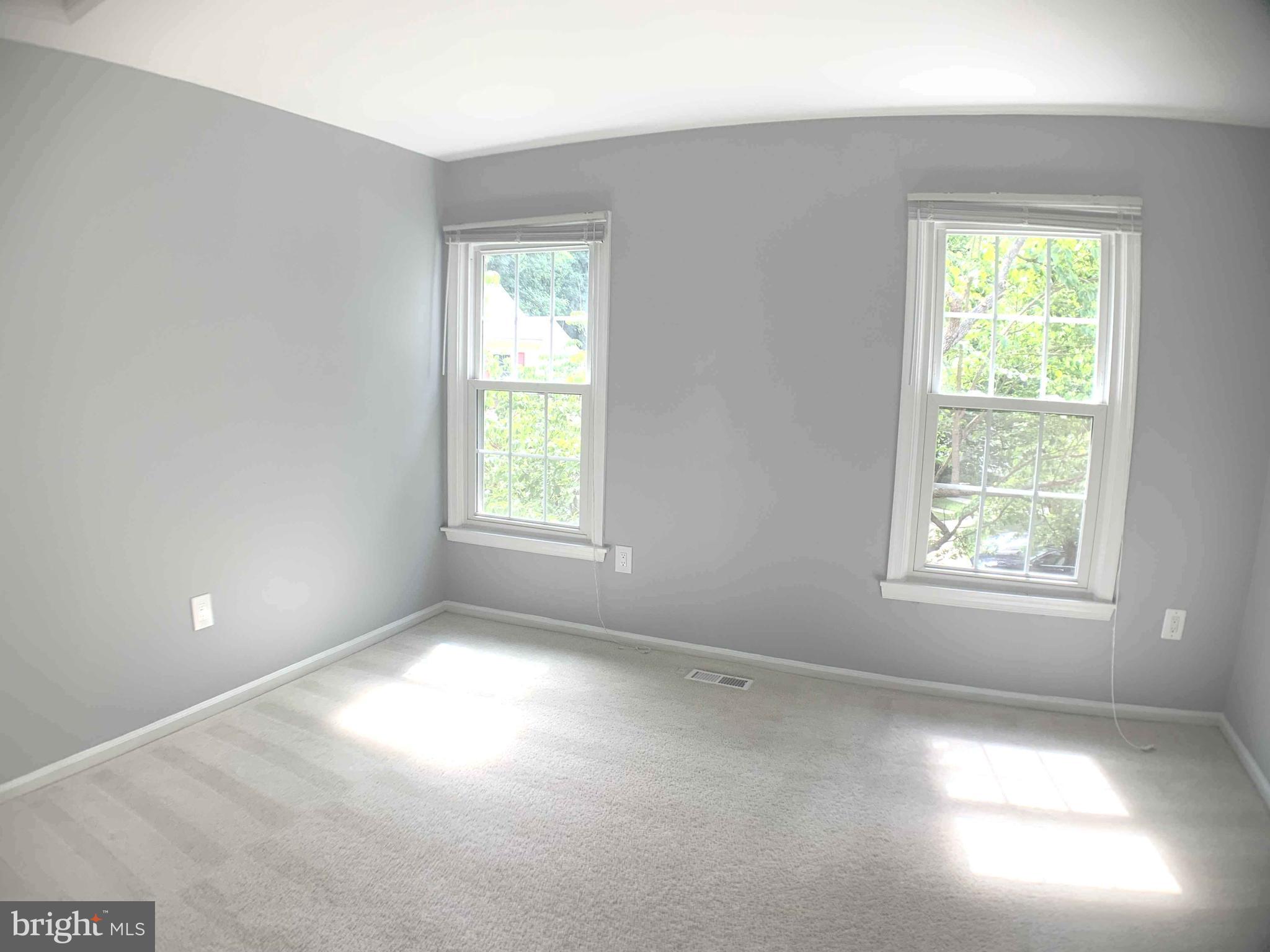 CHADSBERRY - Residential