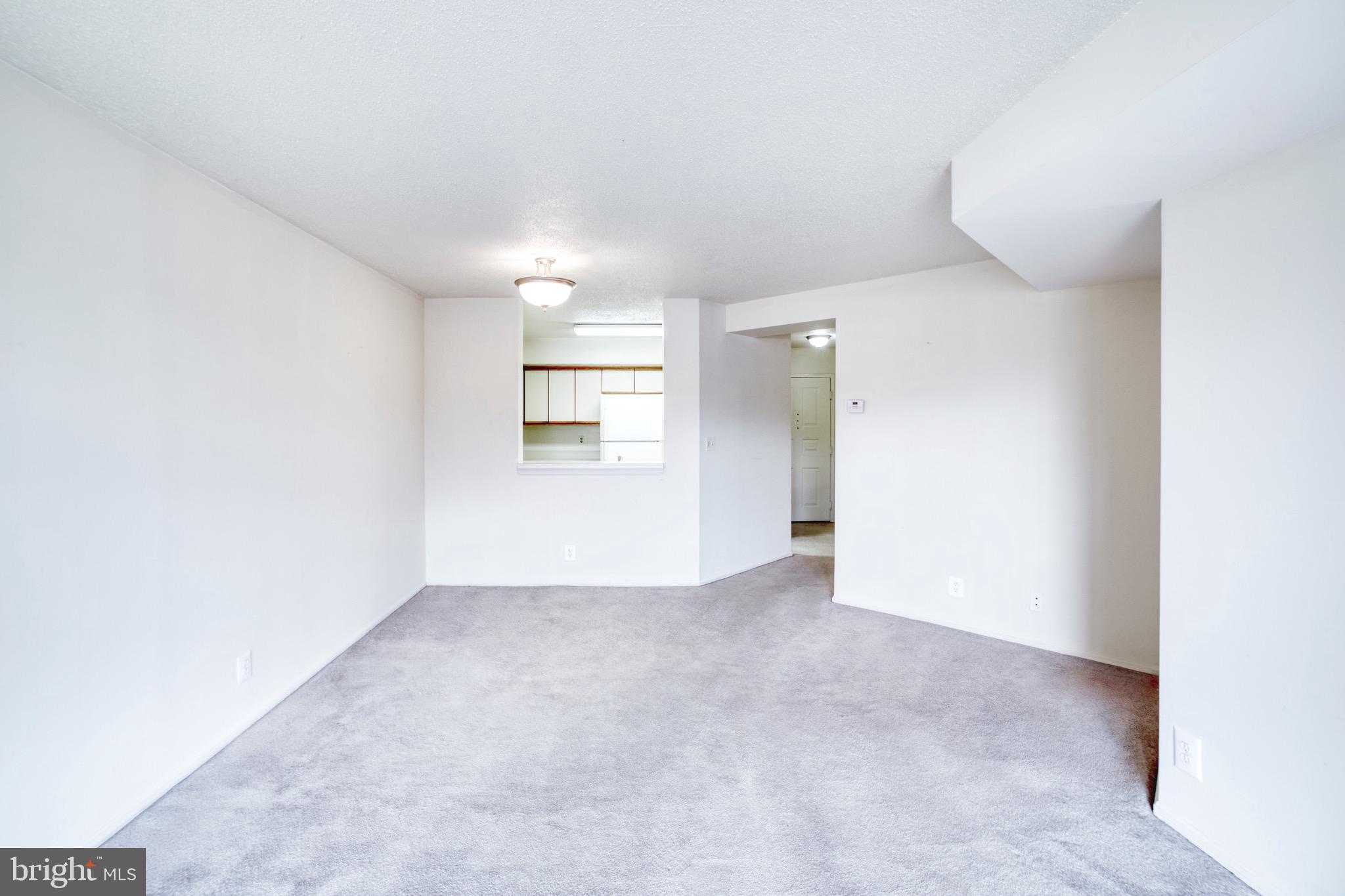 ASTORIA - Residential Lease