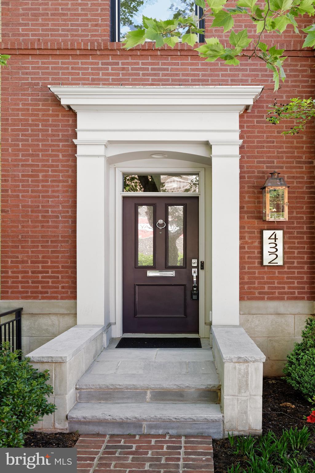 WILKES ROW - OLD TOWN - Residential