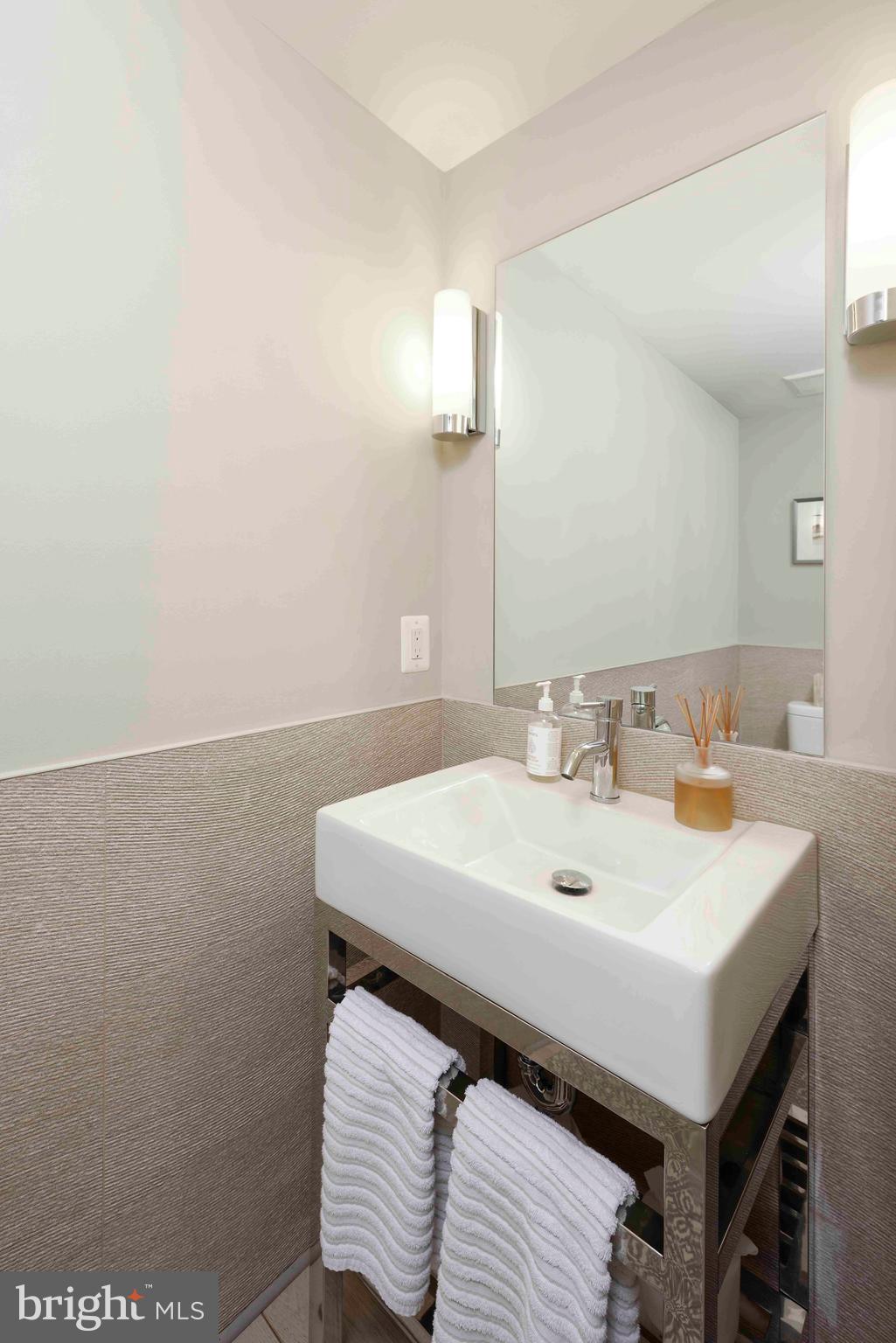 WILKES ROW - OLD TOWN - Residential