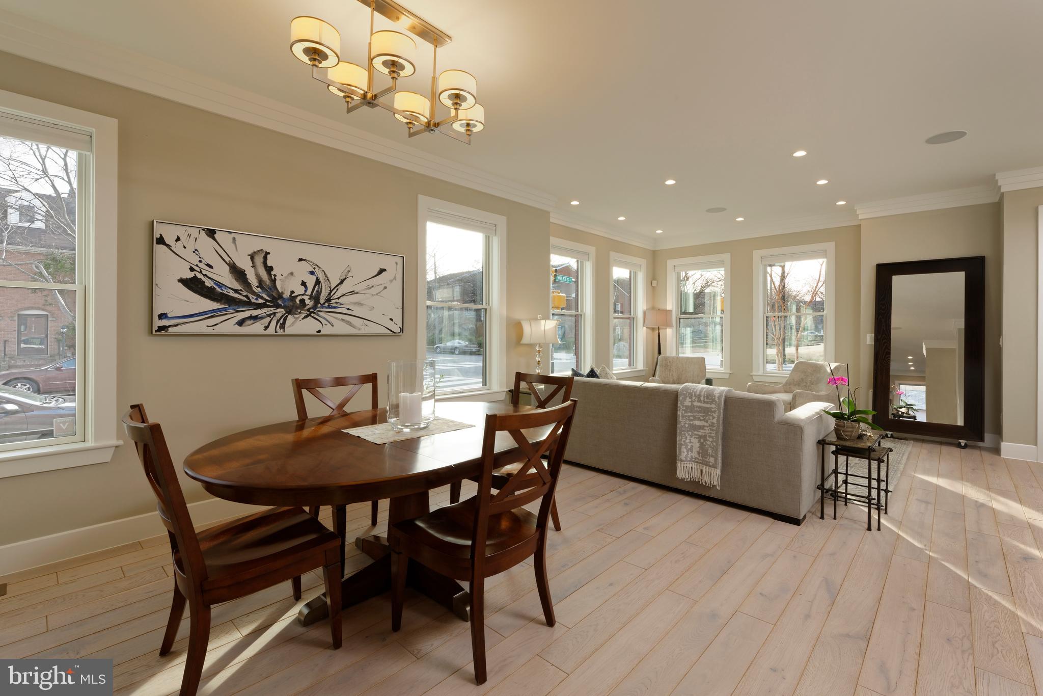 WILKES ROW - OLD TOWN - Residential