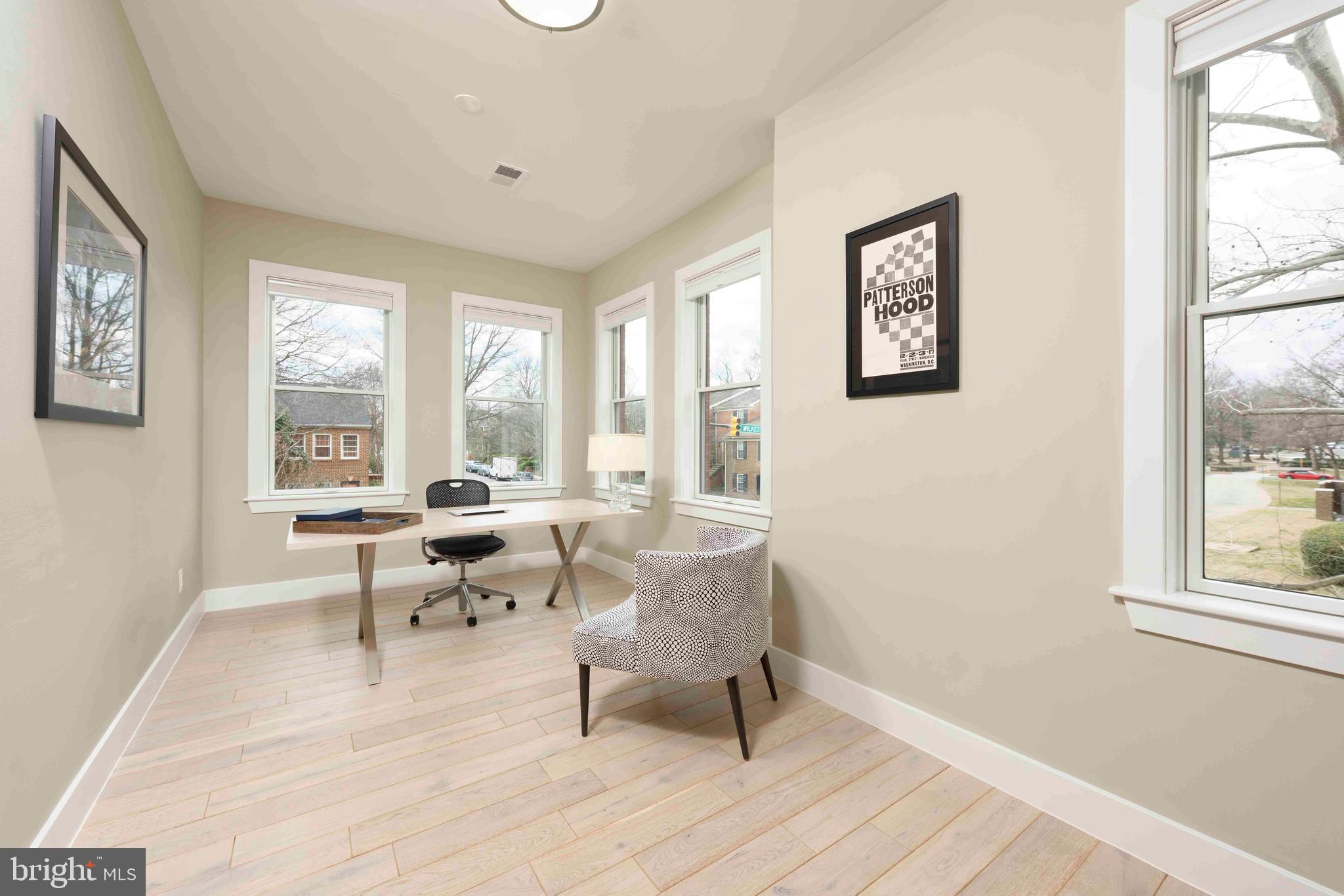 WILKES ROW - OLD TOWN - Residential