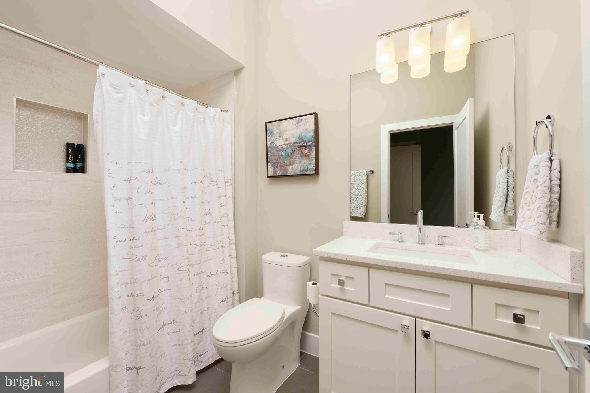 WILKES ROW - OLD TOWN - Residential