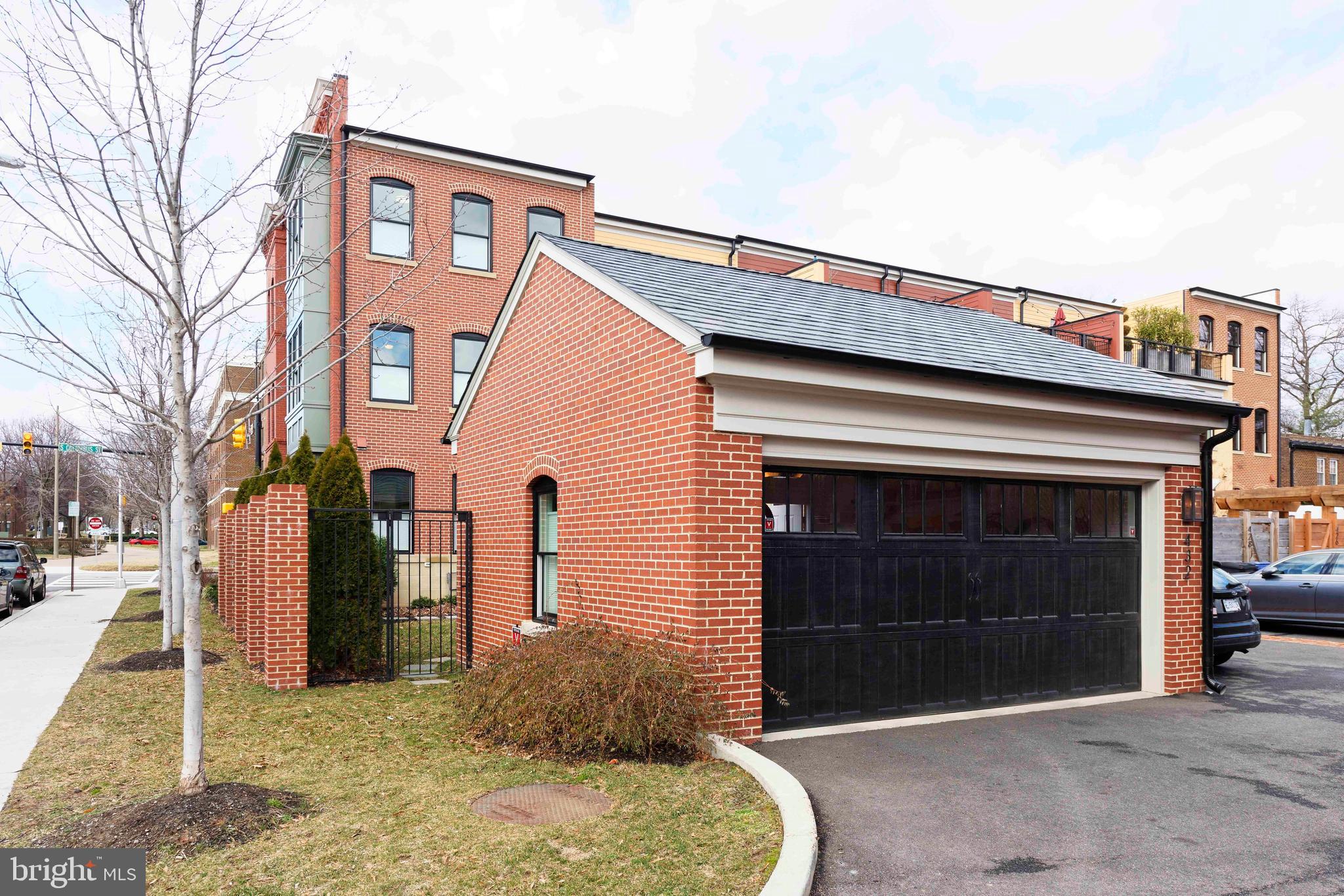 WILKES ROW - OLD TOWN - Residential