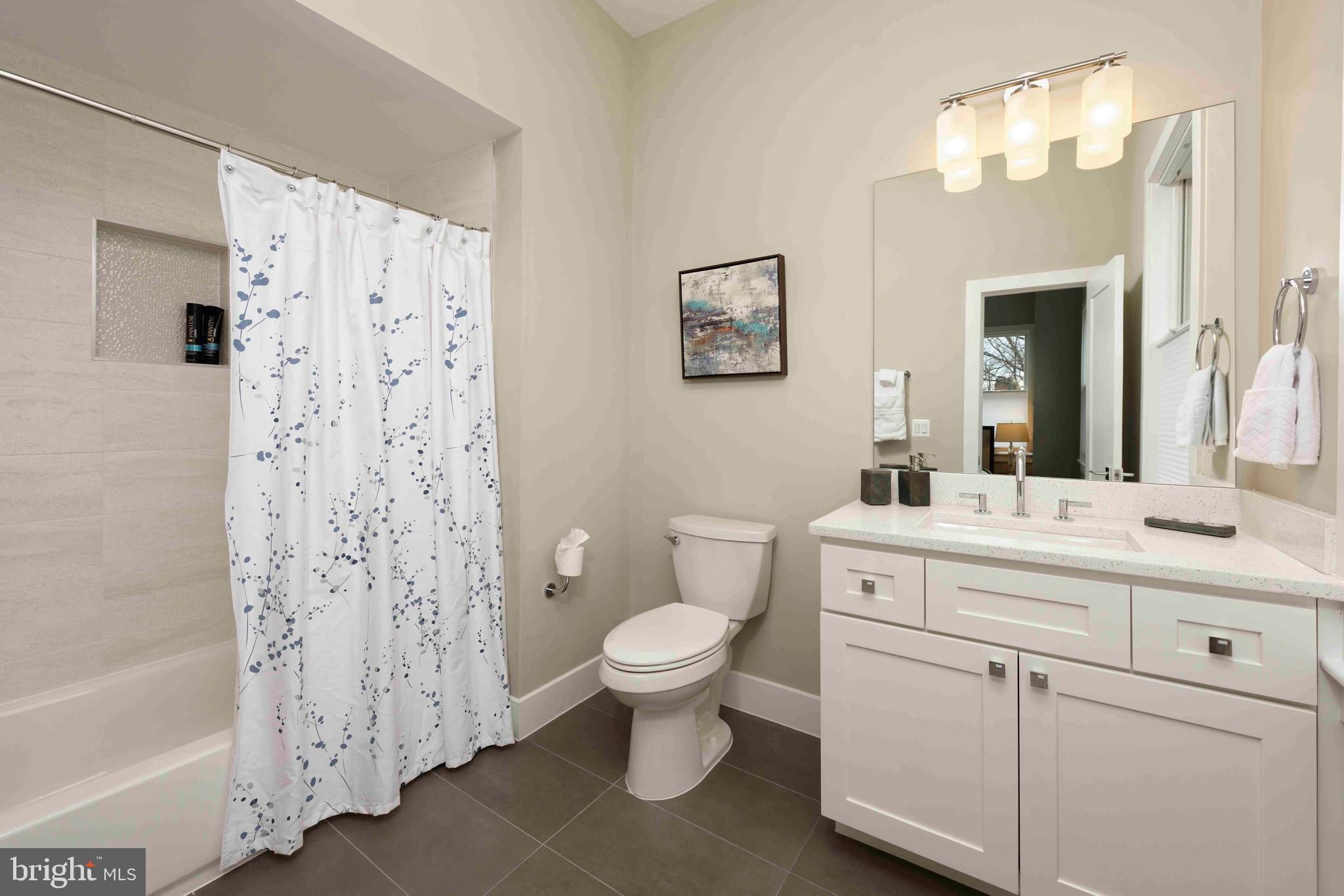 WILKES ROW - OLD TOWN - Residential